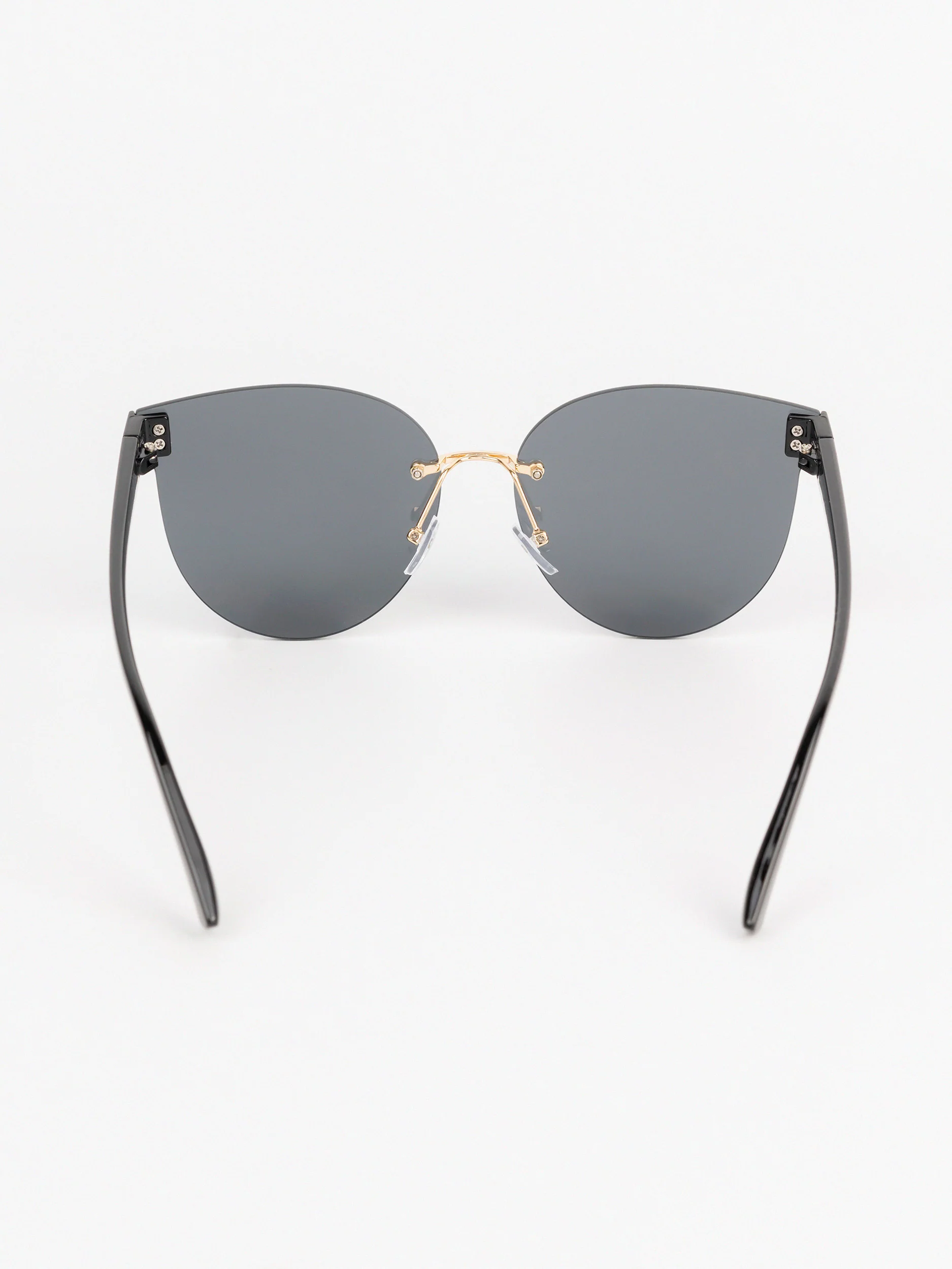 Cat-Eye Sunglasses - Image 4