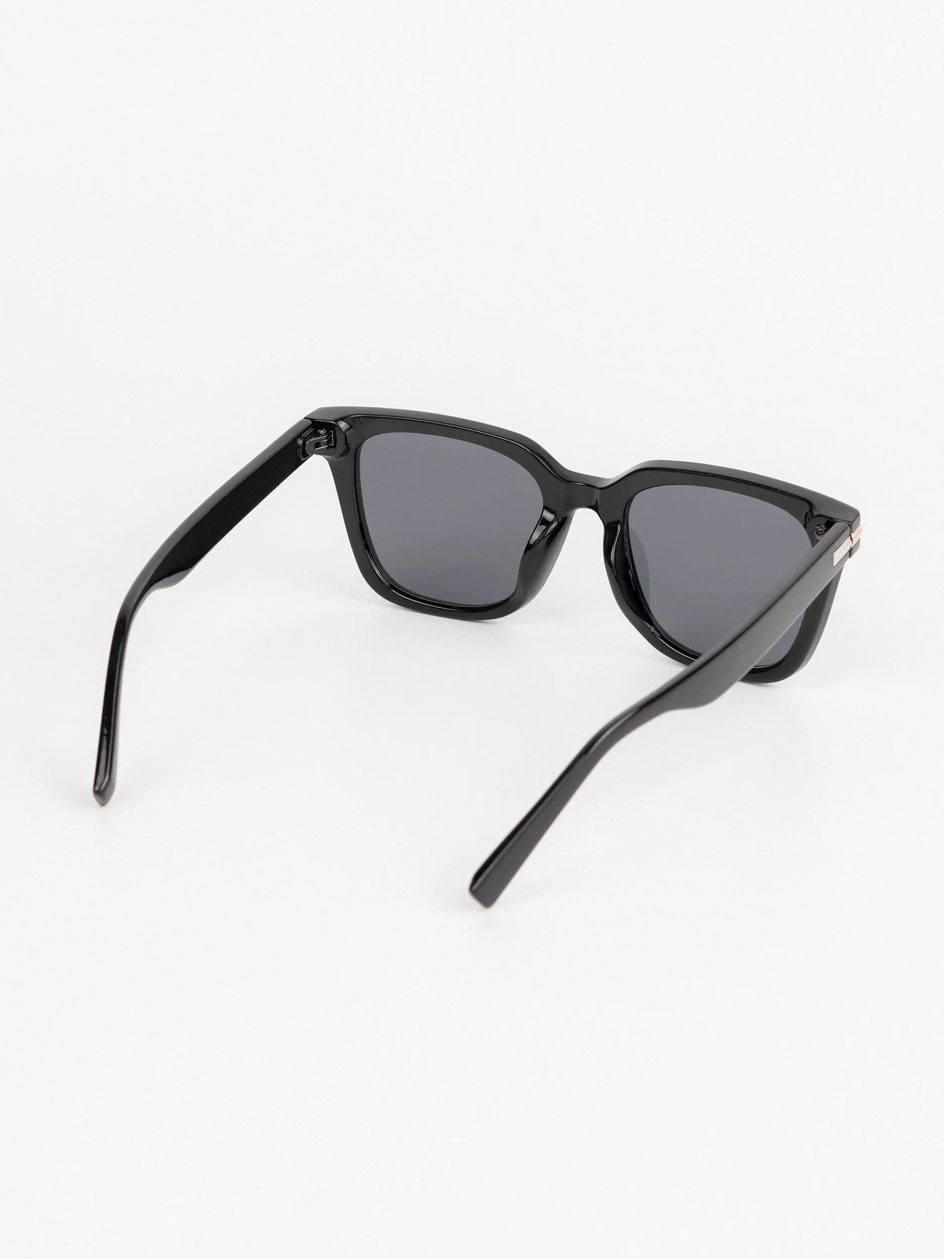 Wayfarer Sunglasses - Image 3