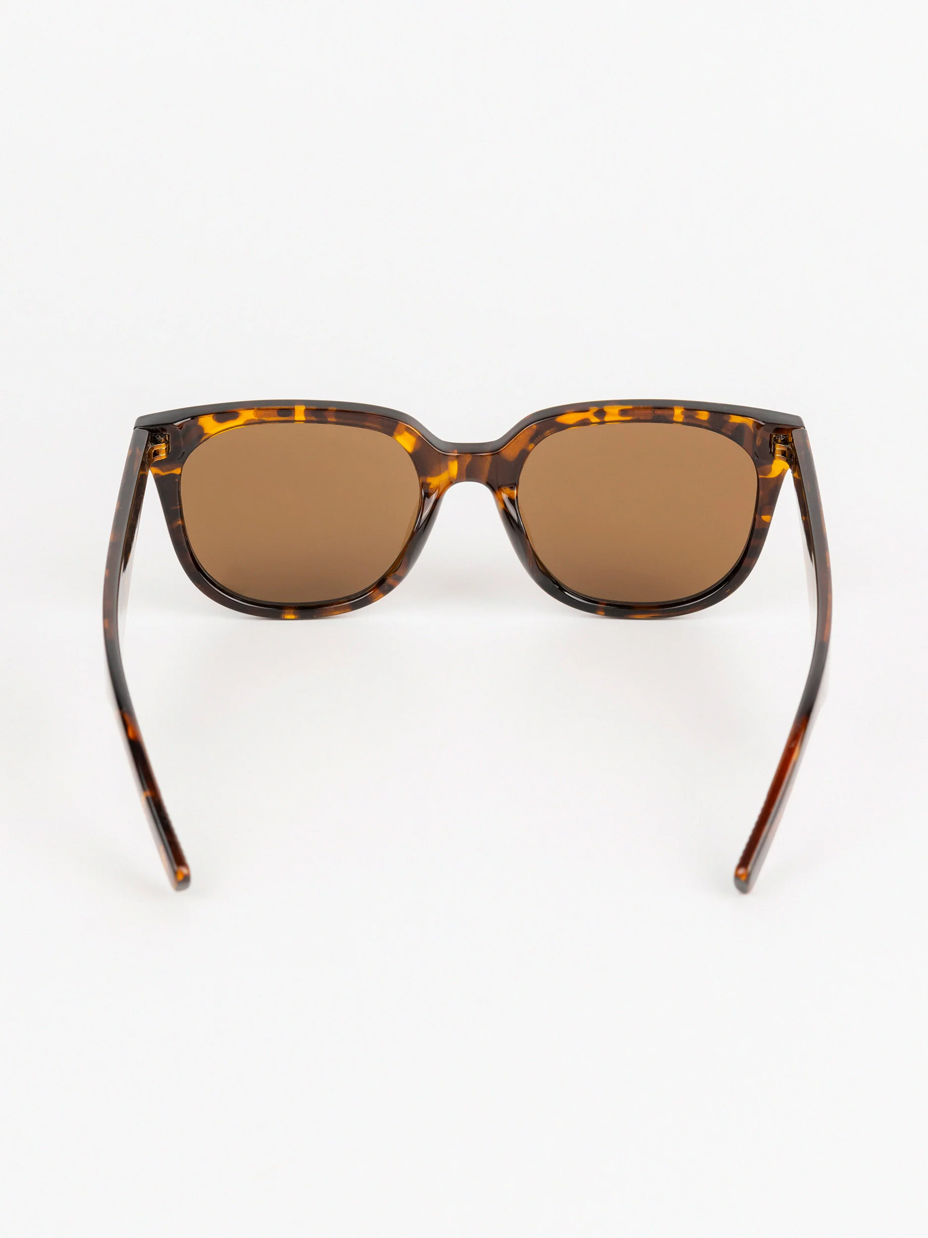 Wayfarer Sunglasses - Image 4