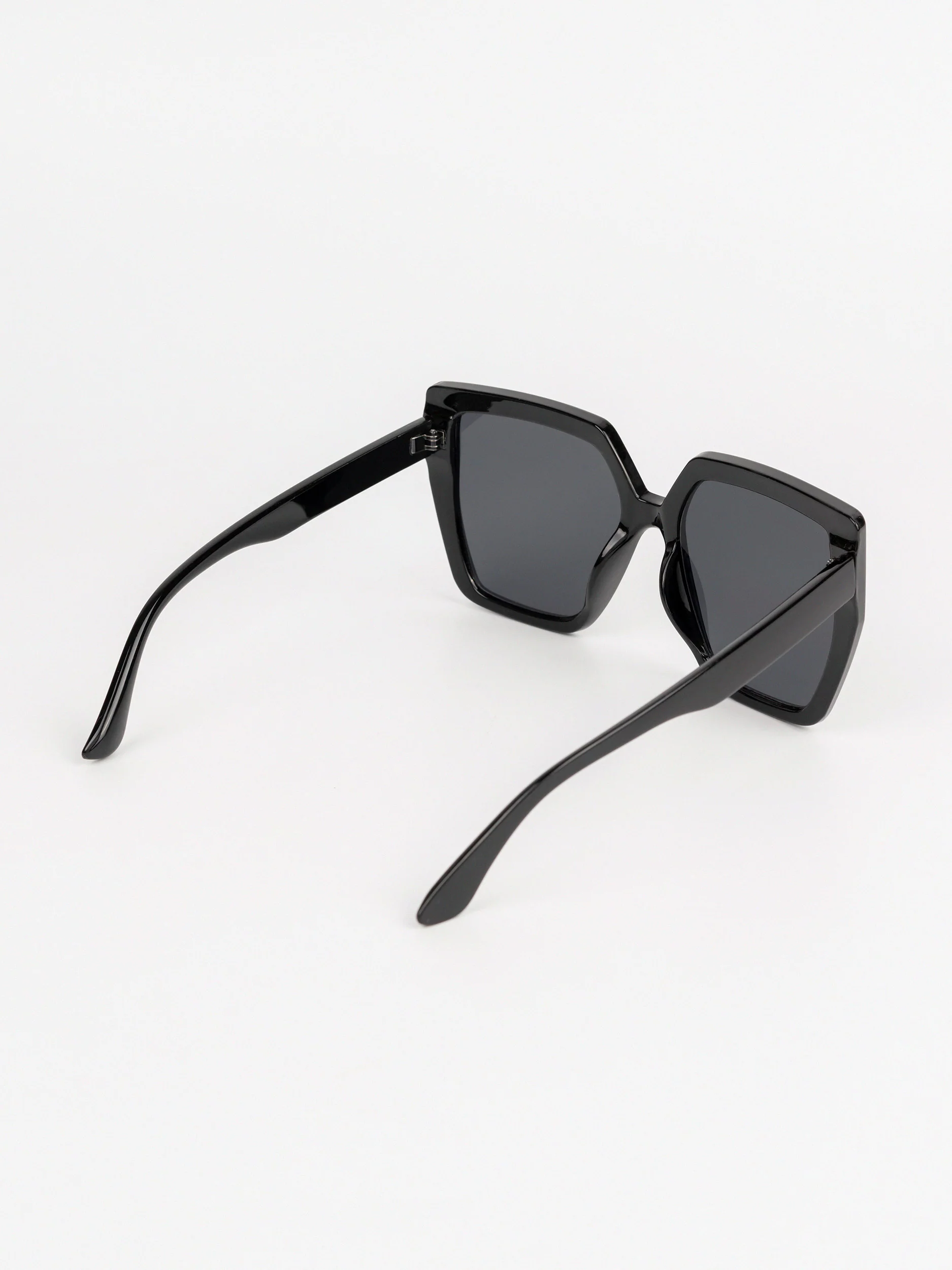 Geometric Sunglasses - Image 3