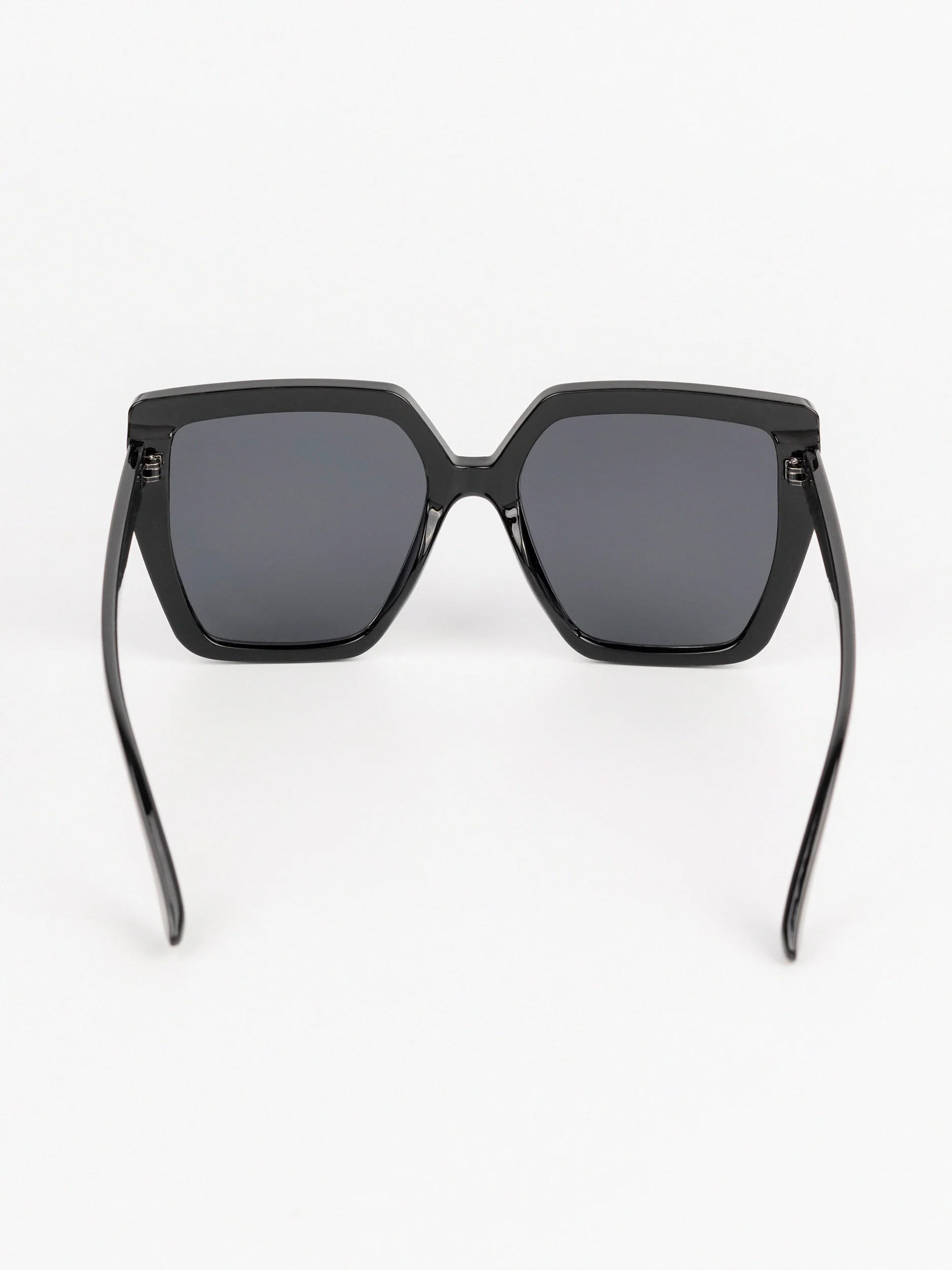 Geometric Sunglasses - Image 4