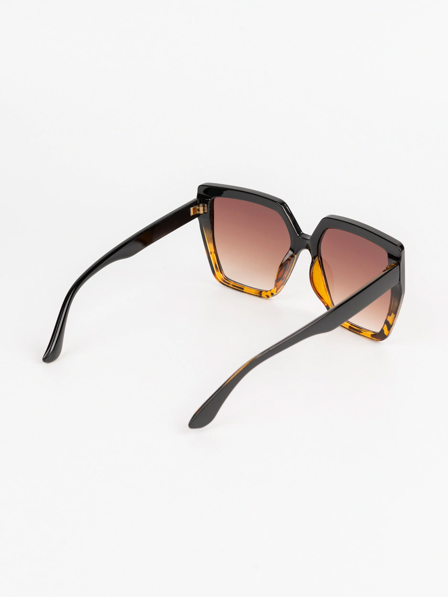 Geometric Sunglasses - Image 3