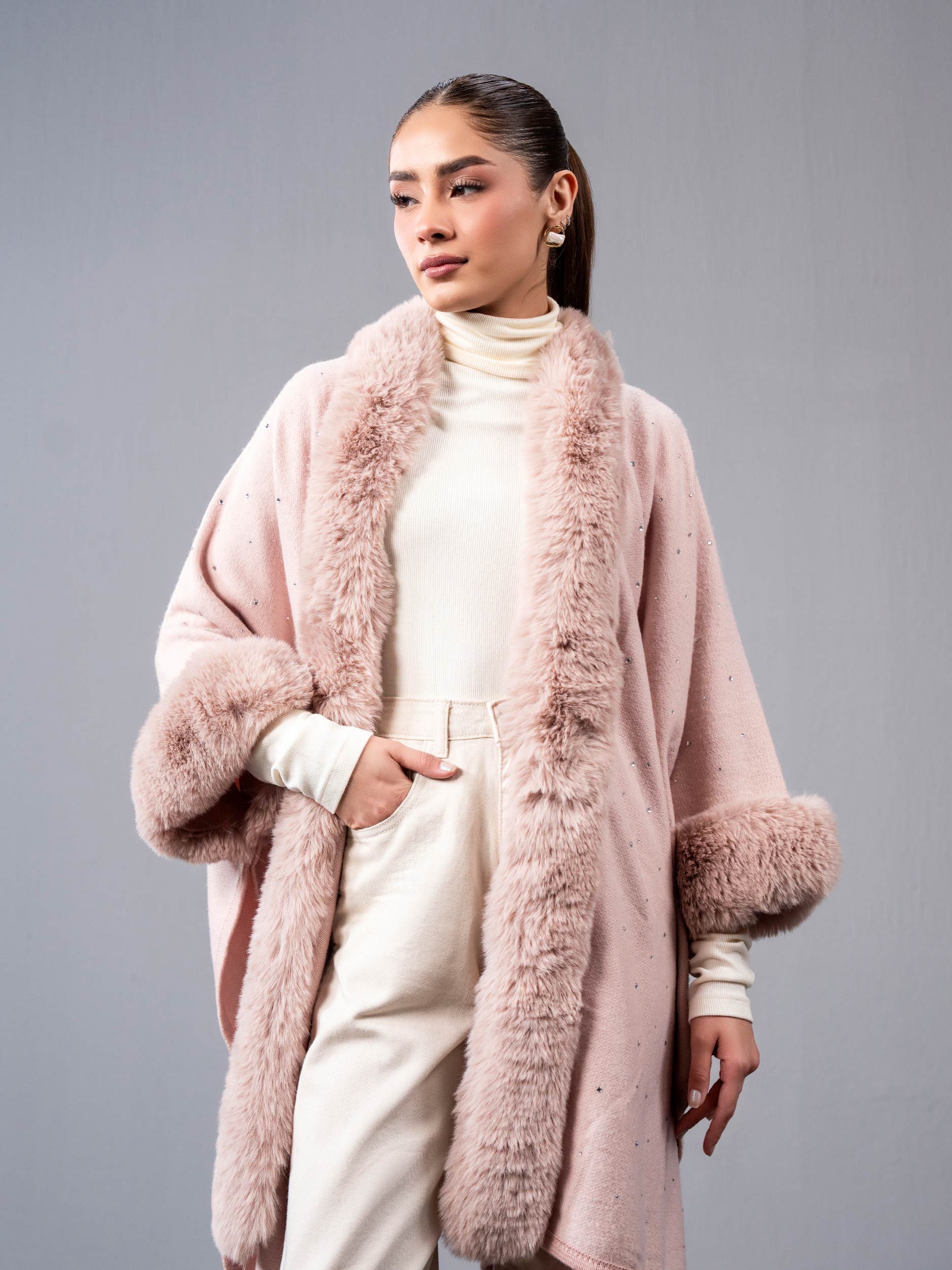 Woolen Fur Cape - Image 5