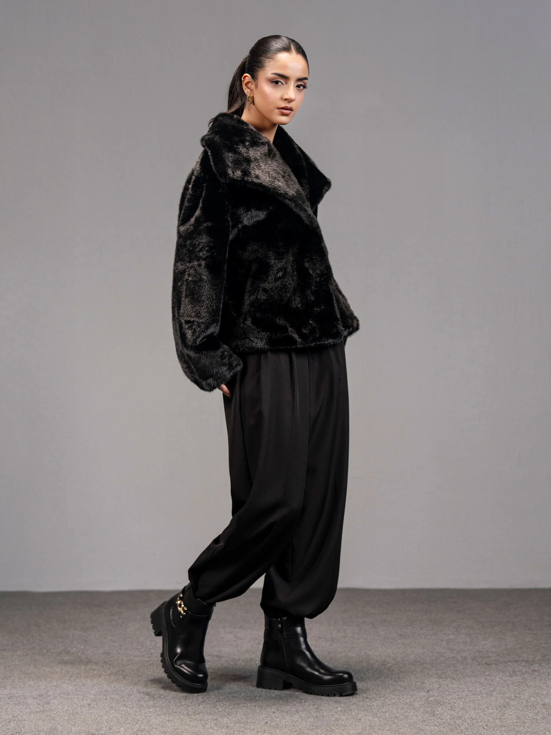 Faux Fur Jacket - Image 3