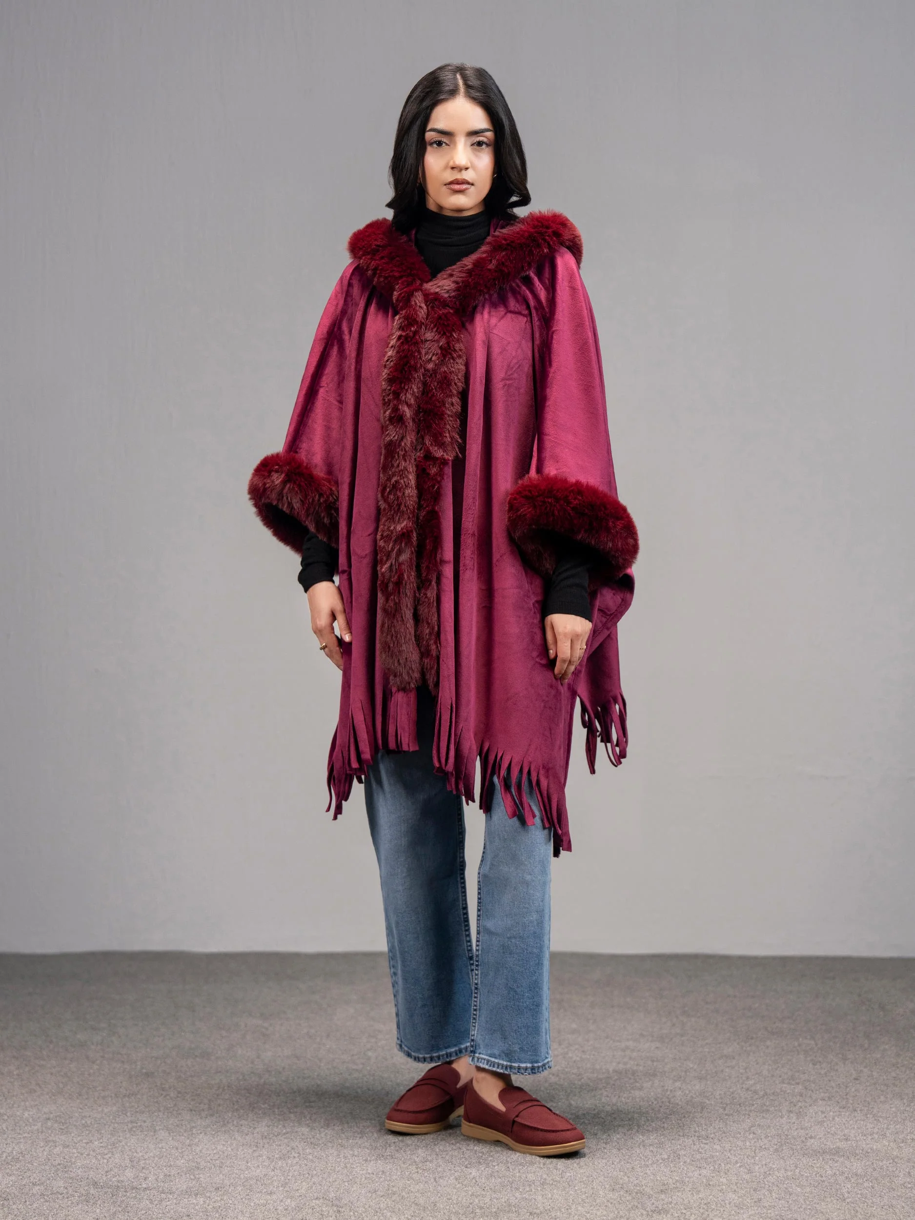 Fur Cape - Image 4