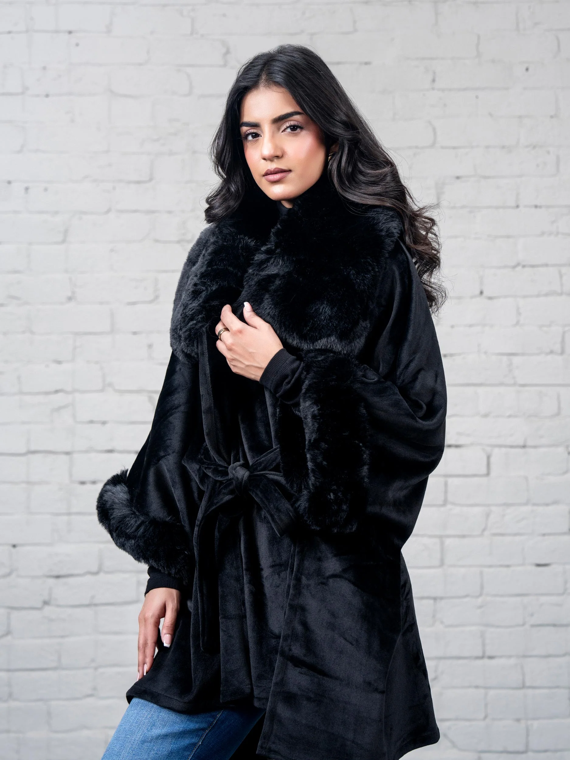 Velvet Cape - Image 5