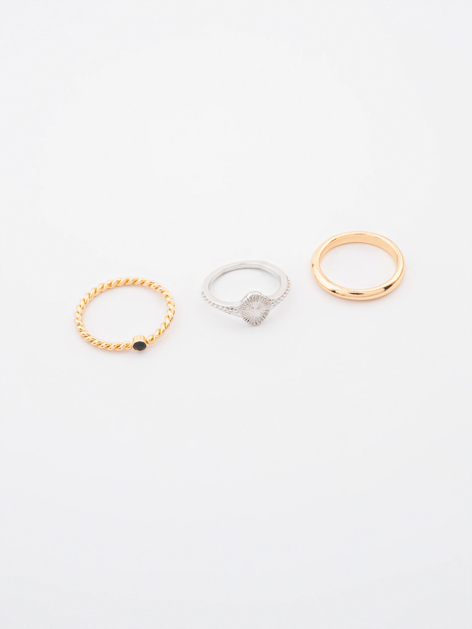 Assorted Rings - Image 3
