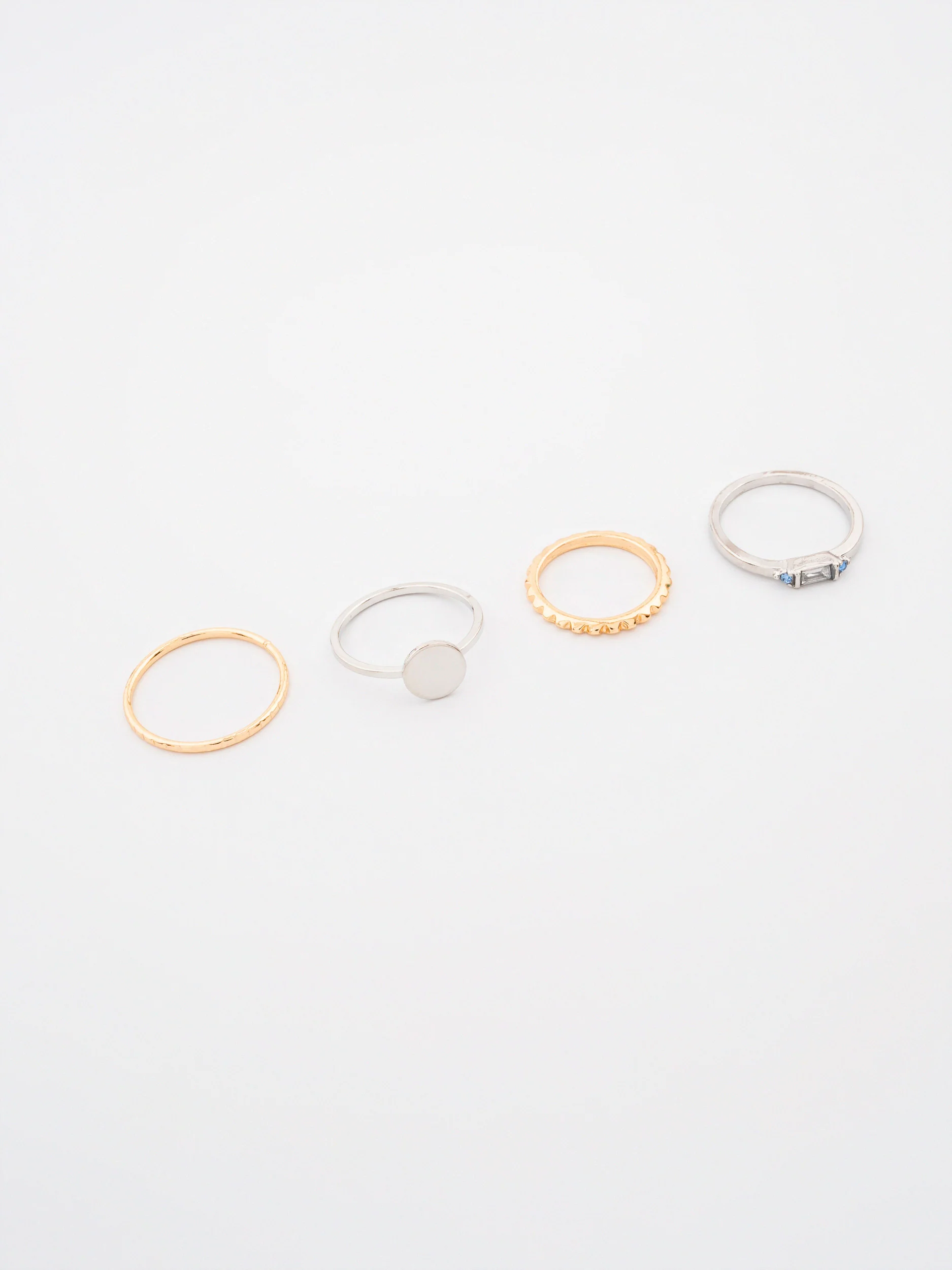 Assorted Rings - Image 3
