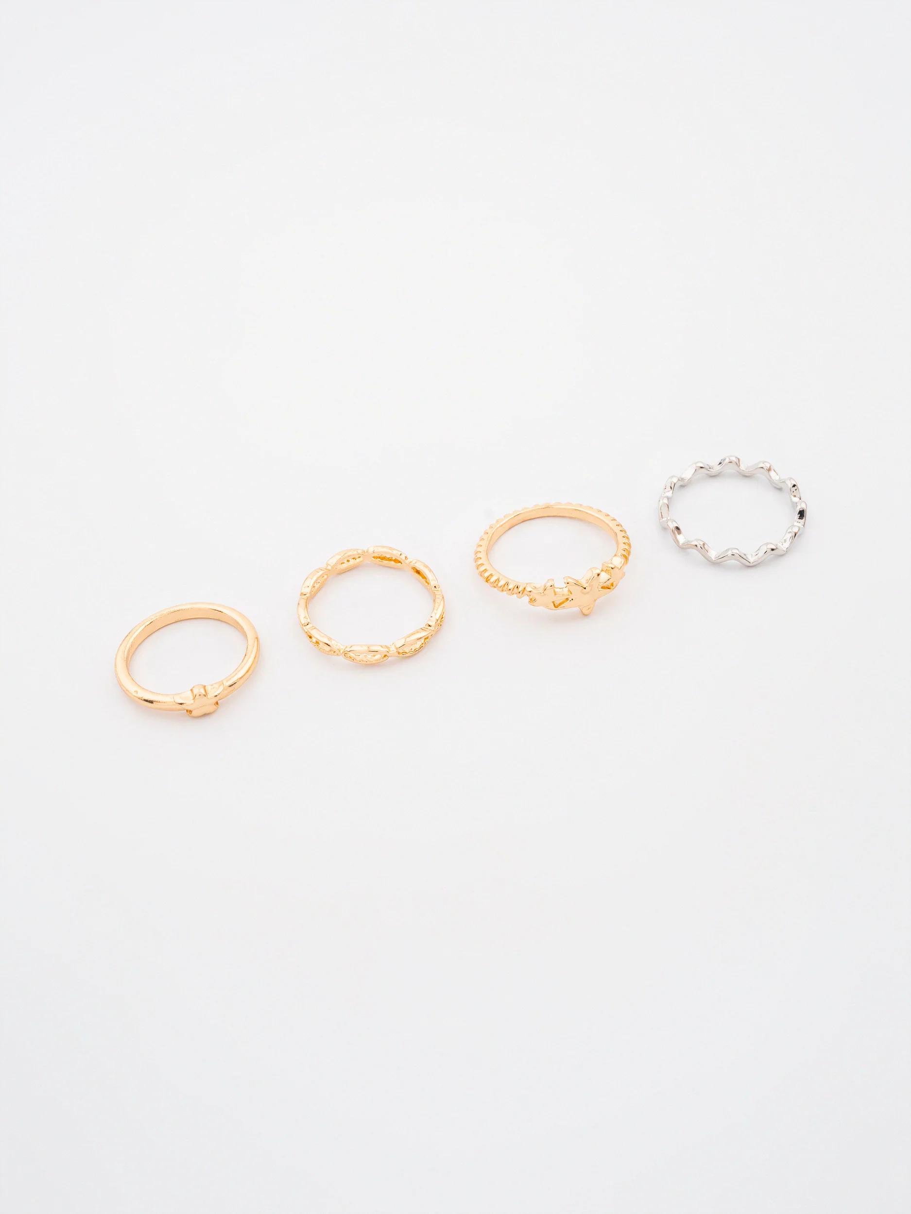 Assorted Rings - Image 3