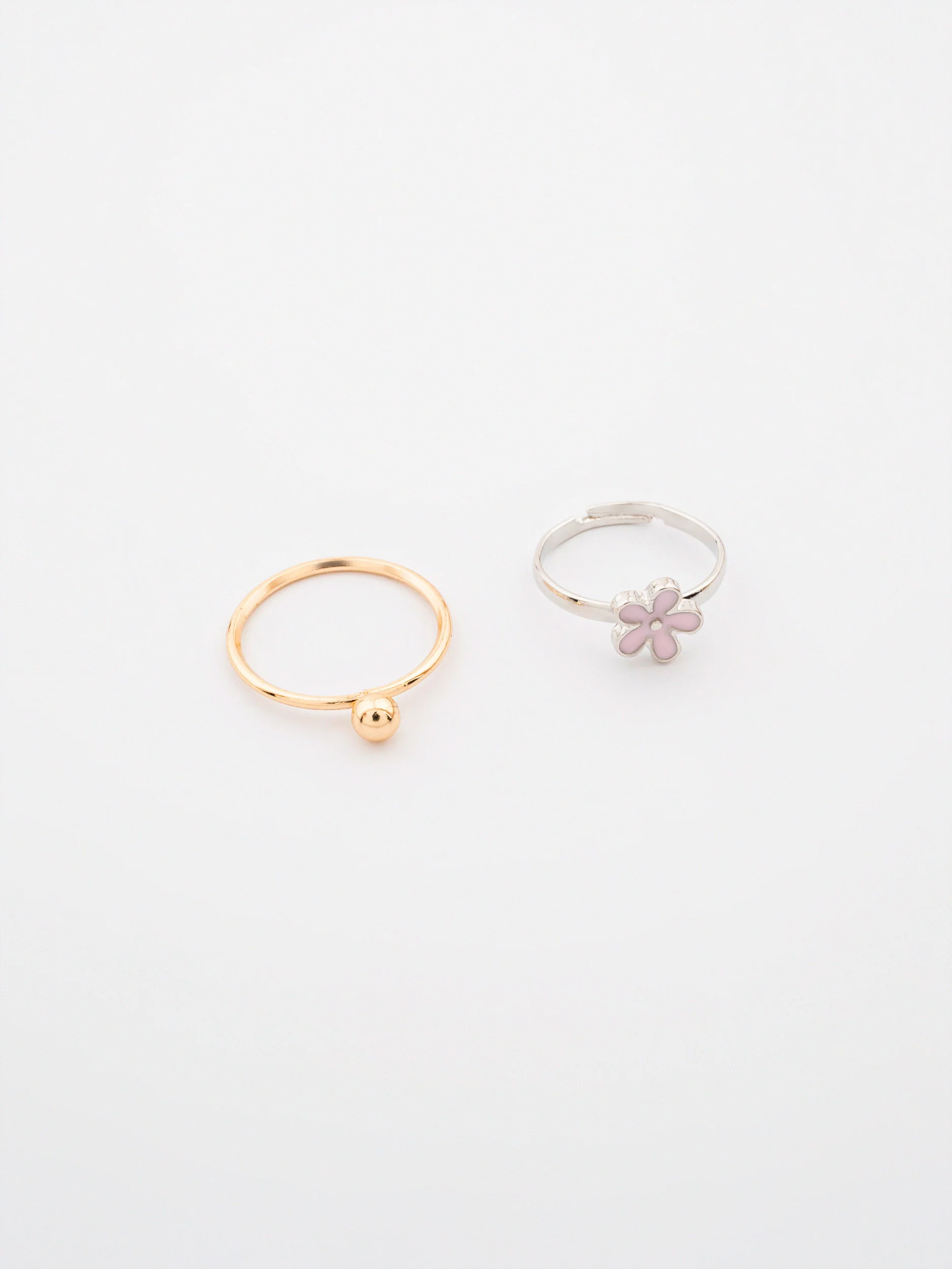 Assorted Rings - Image 4