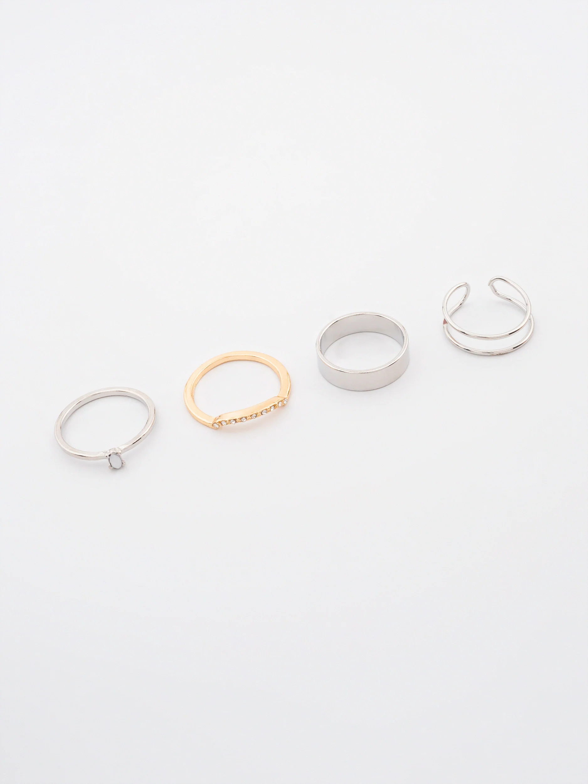 Assorted Rings - Image 3