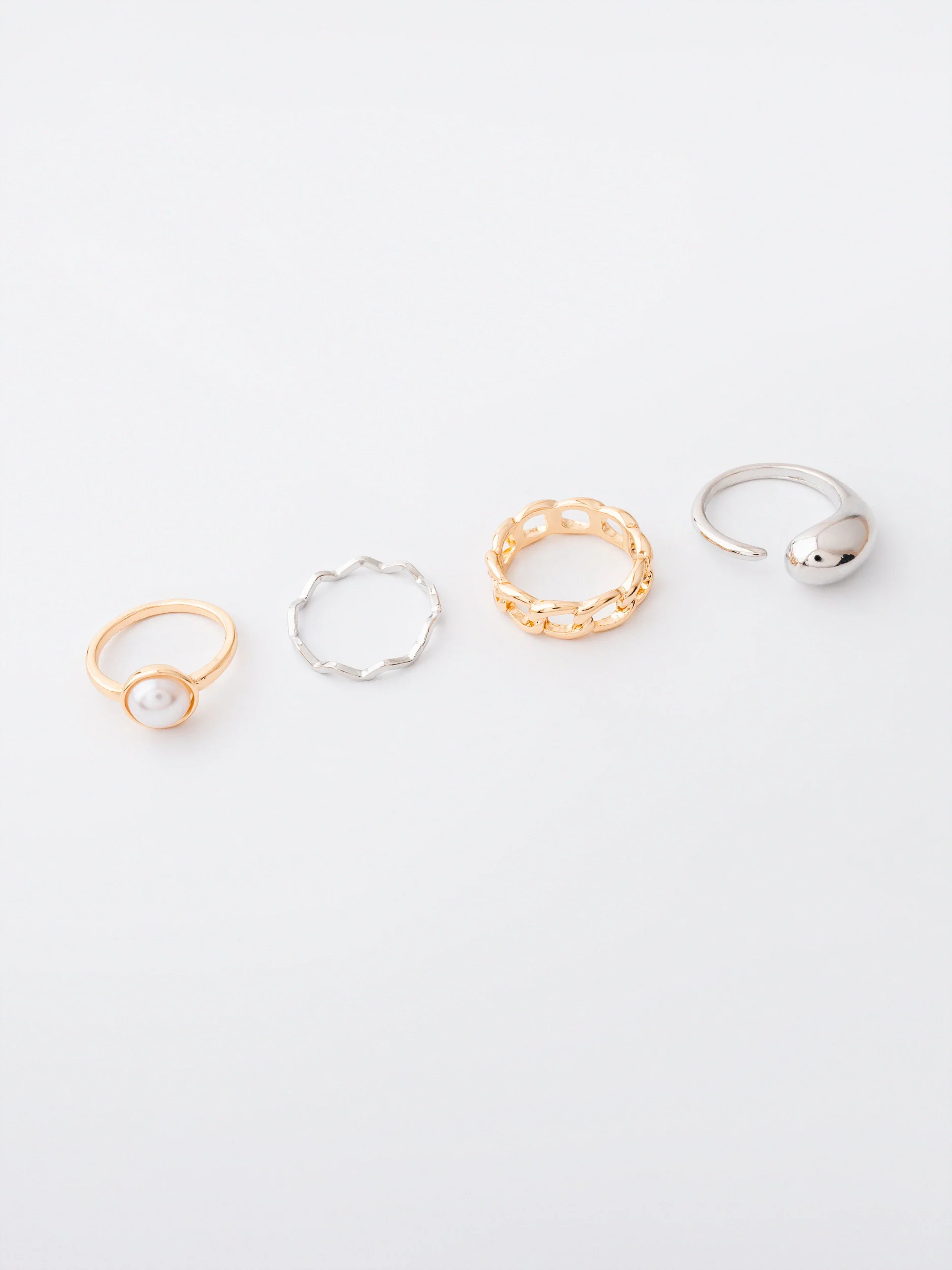 Assorted Rings - Image 2