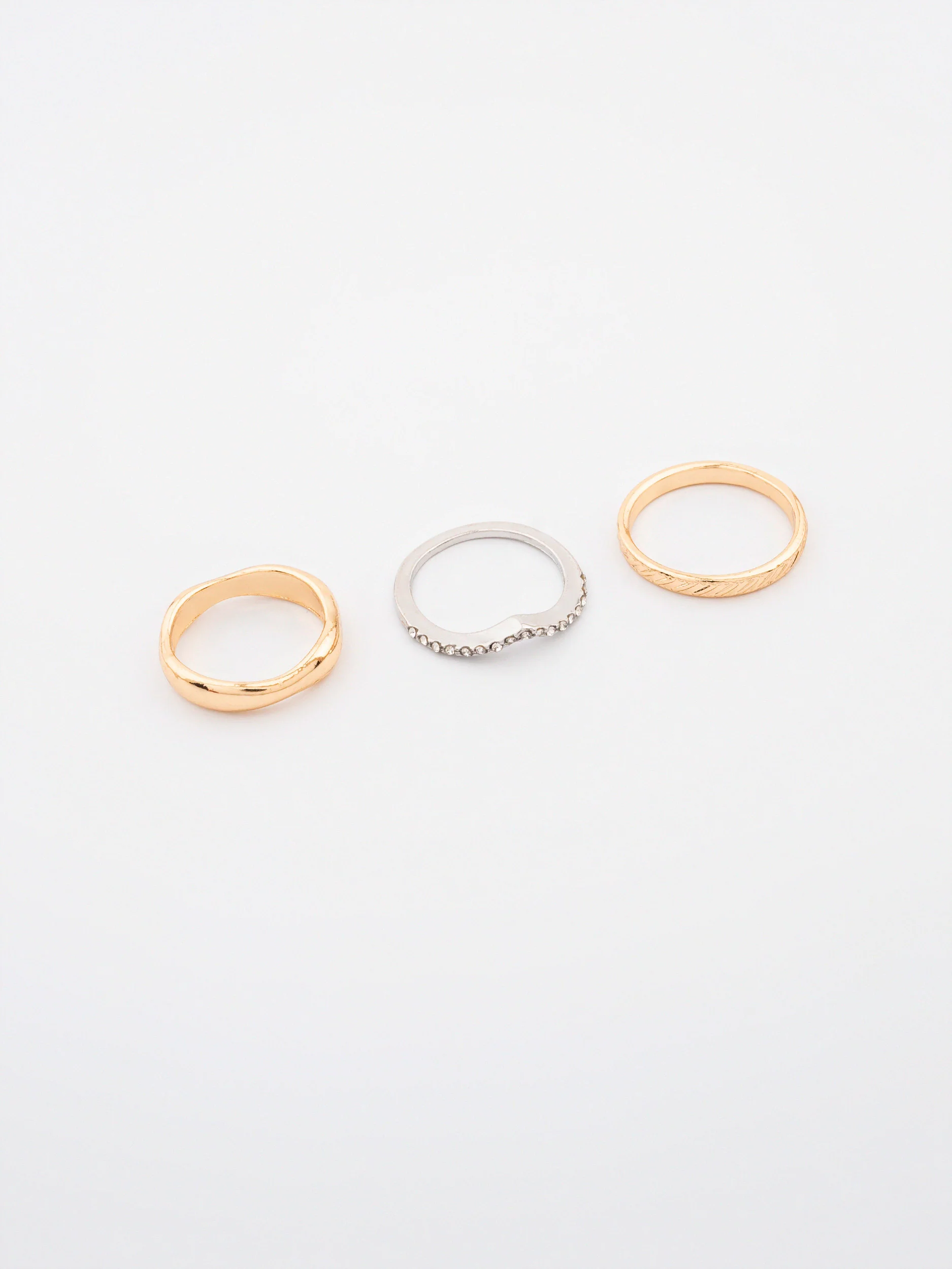Assorted Rings - Image 3