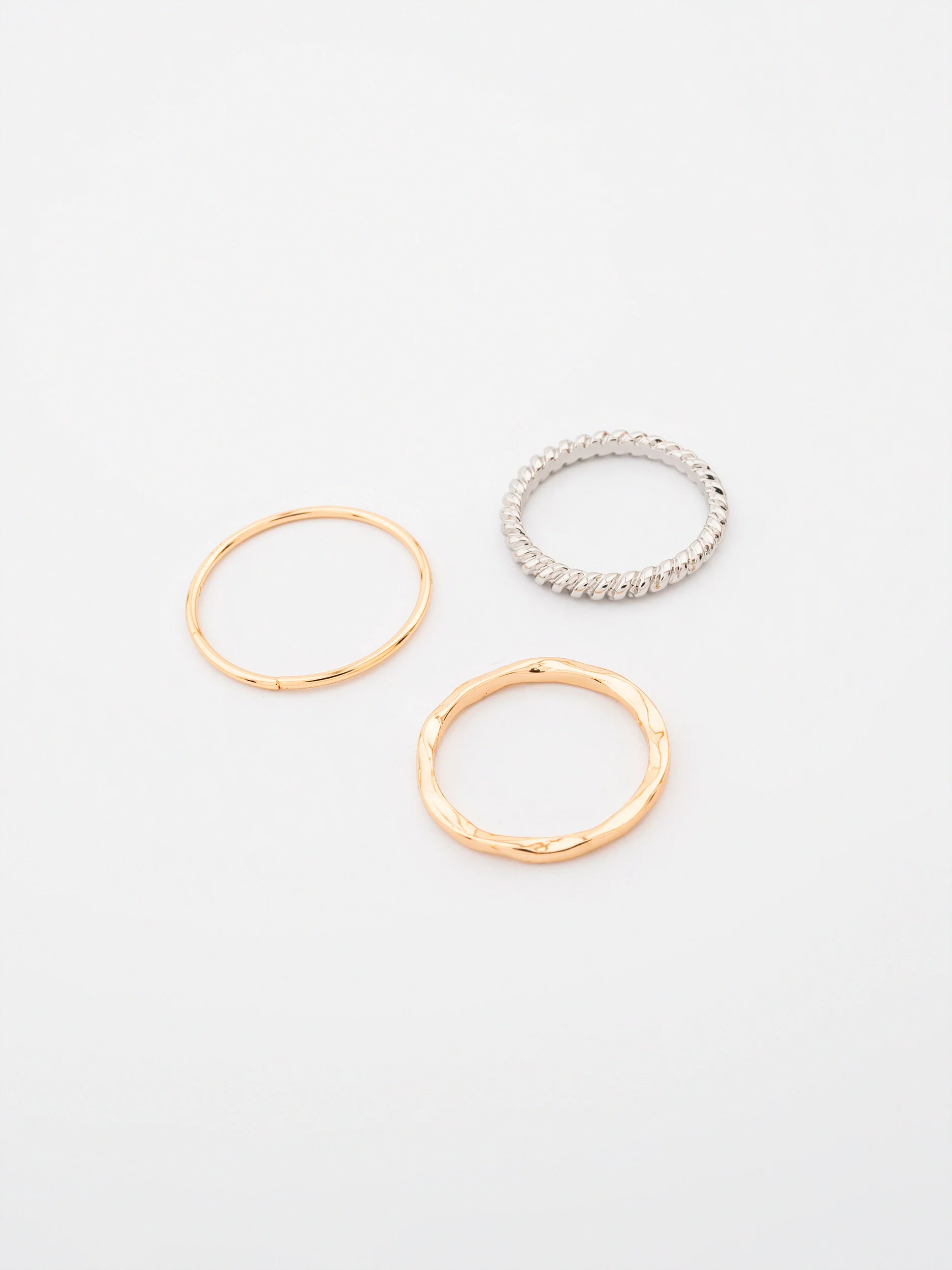 Assorted Rings - Image 4