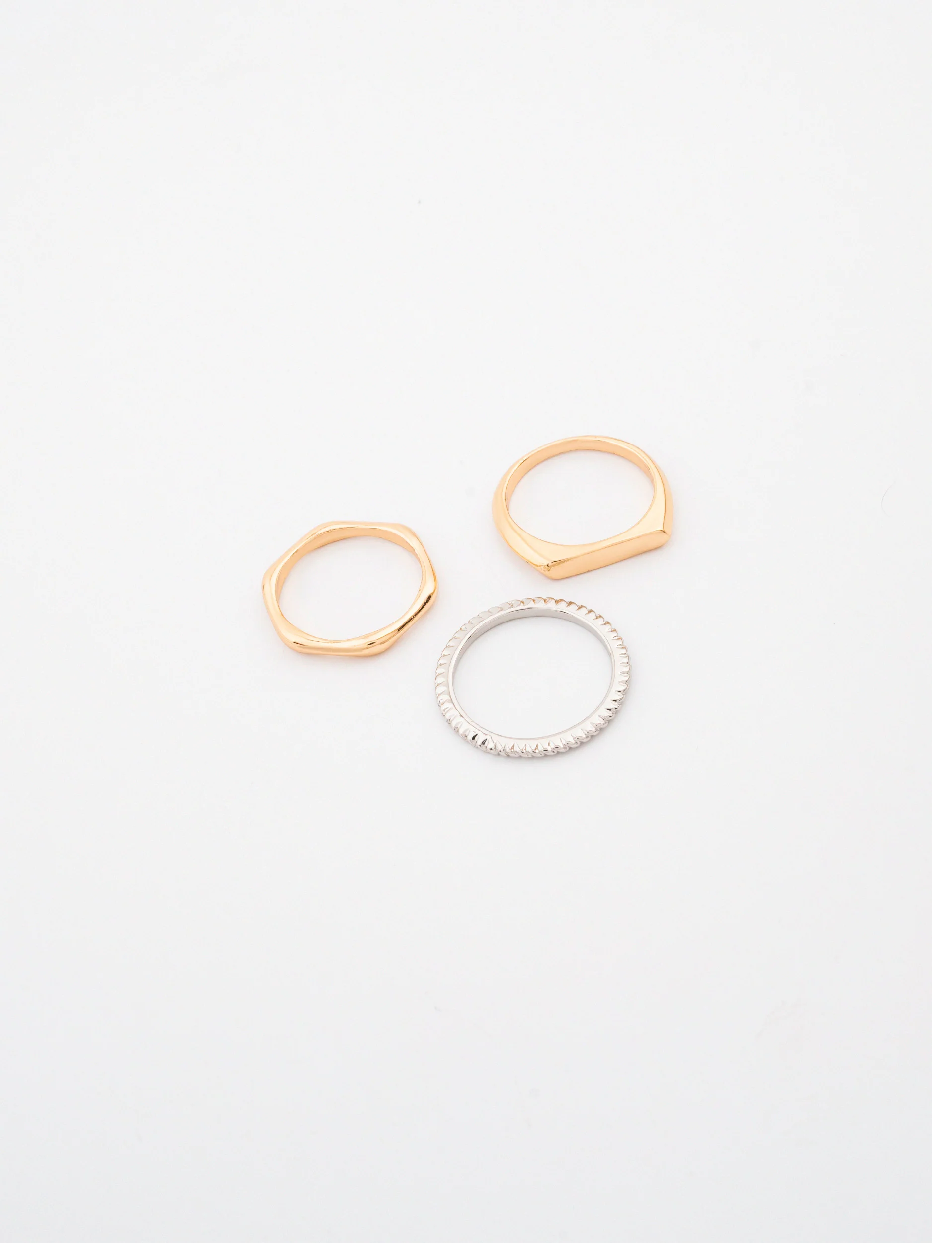 Assorted Rings - Image 4