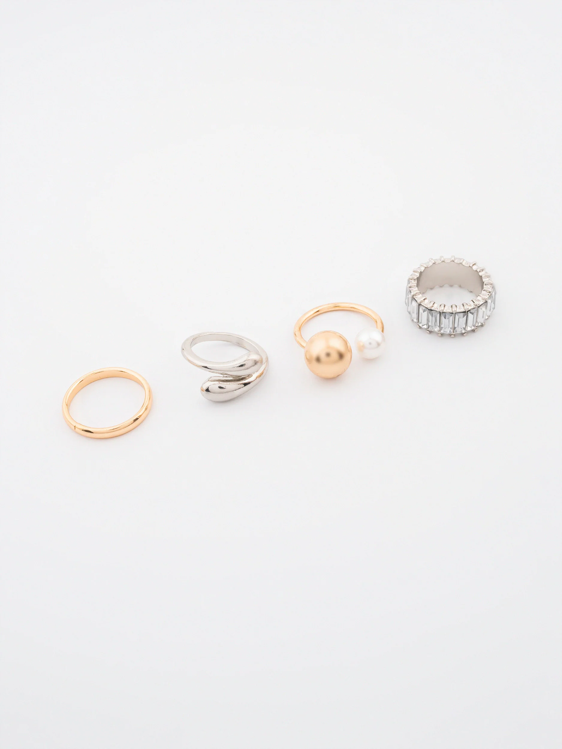 Assorted Rings - Image 2