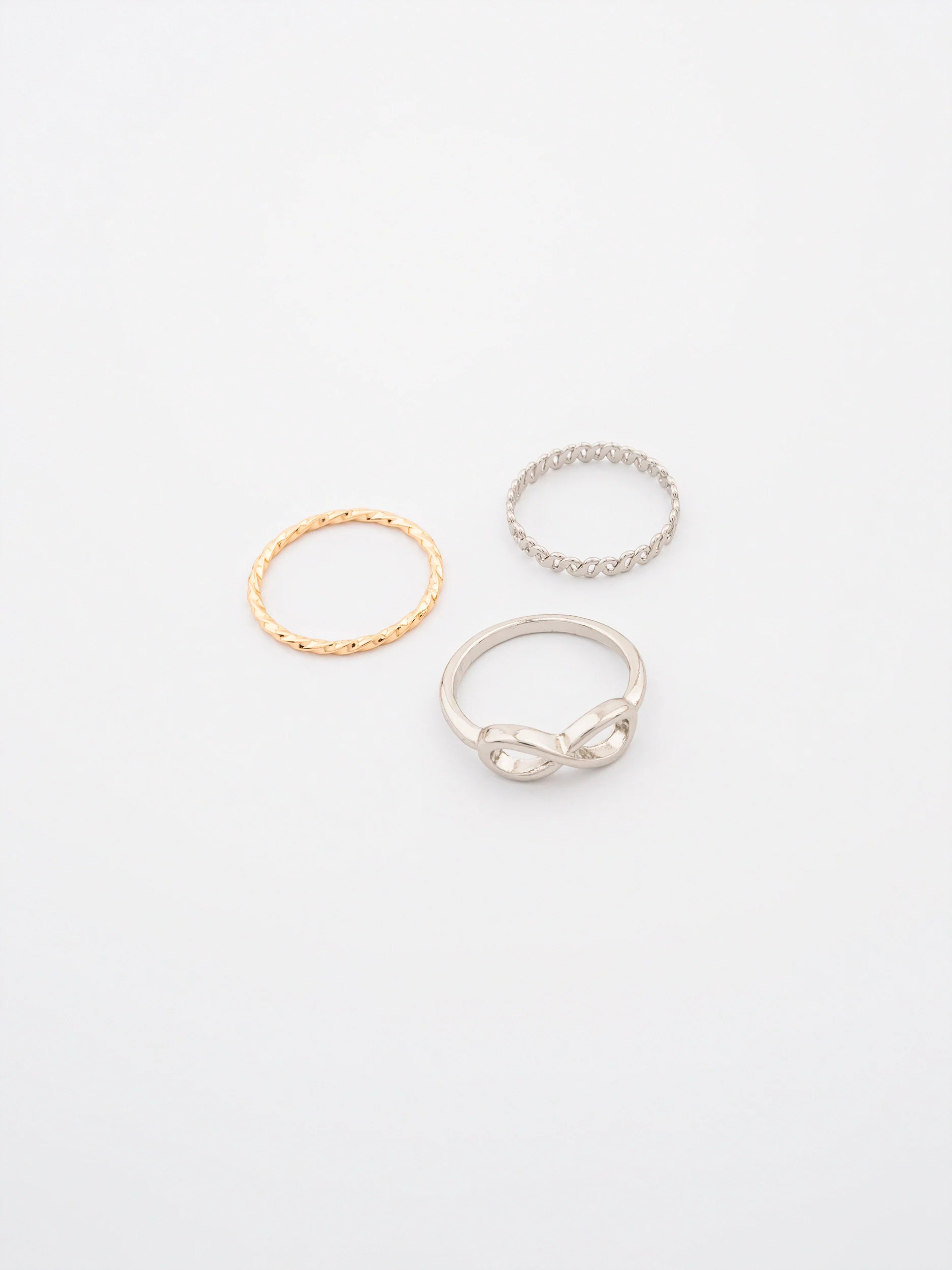 Assorted Rings - Image 4