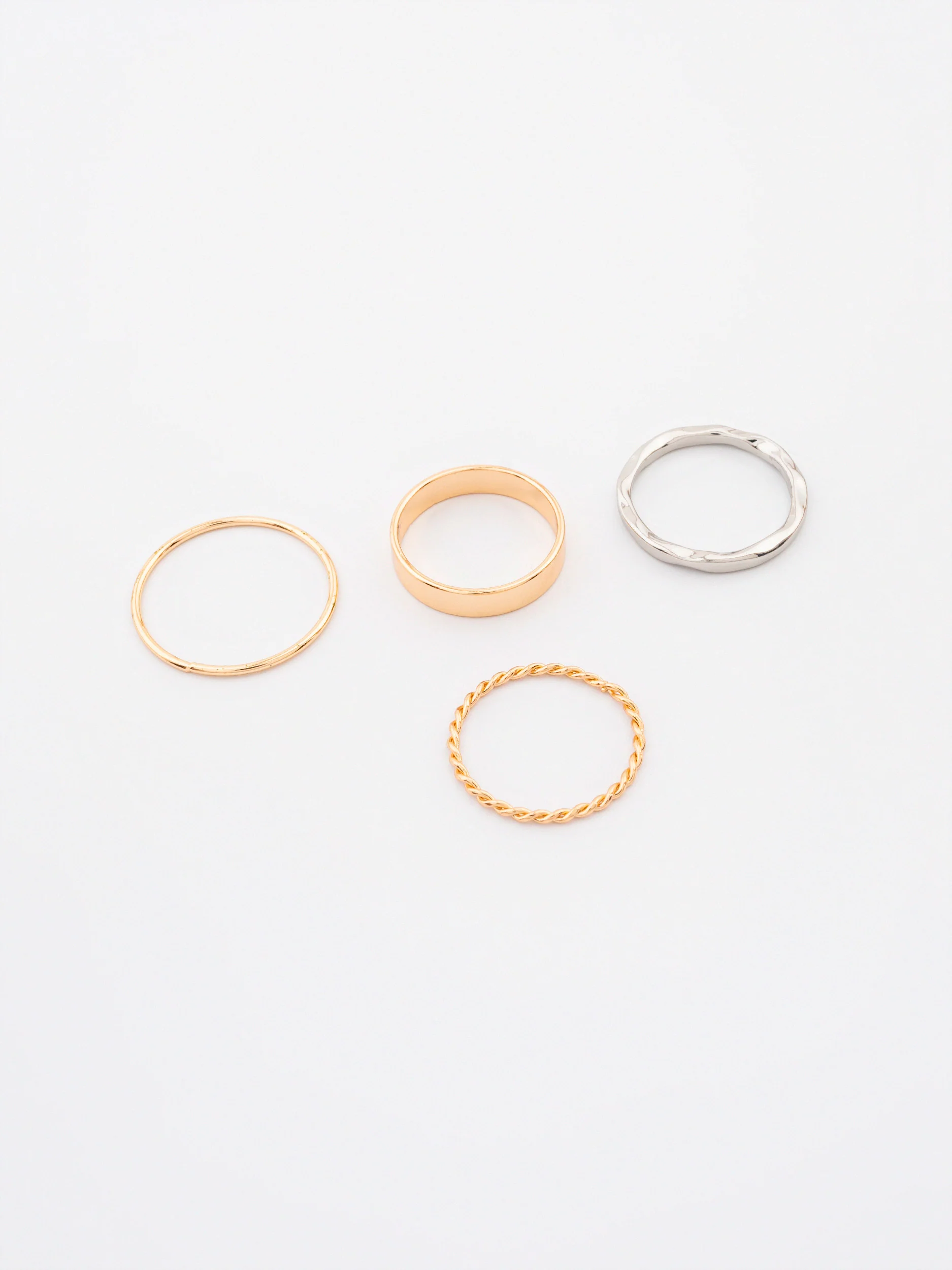 Assorted Rings - Image 3