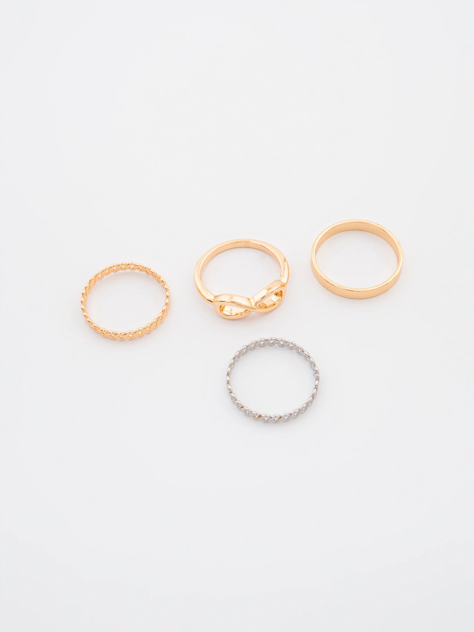 Assorted Rings - Image 4