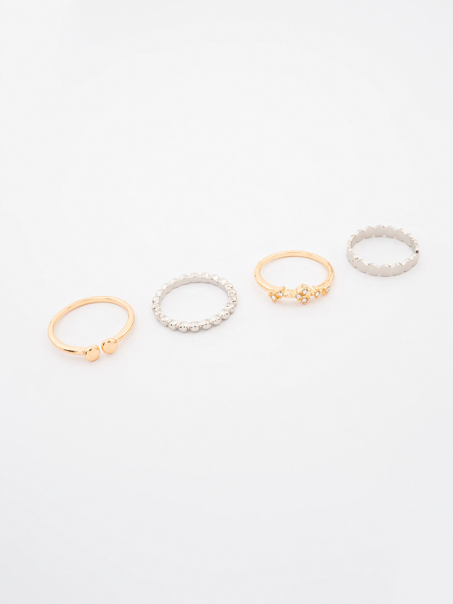 Assorted Rings - Image 4