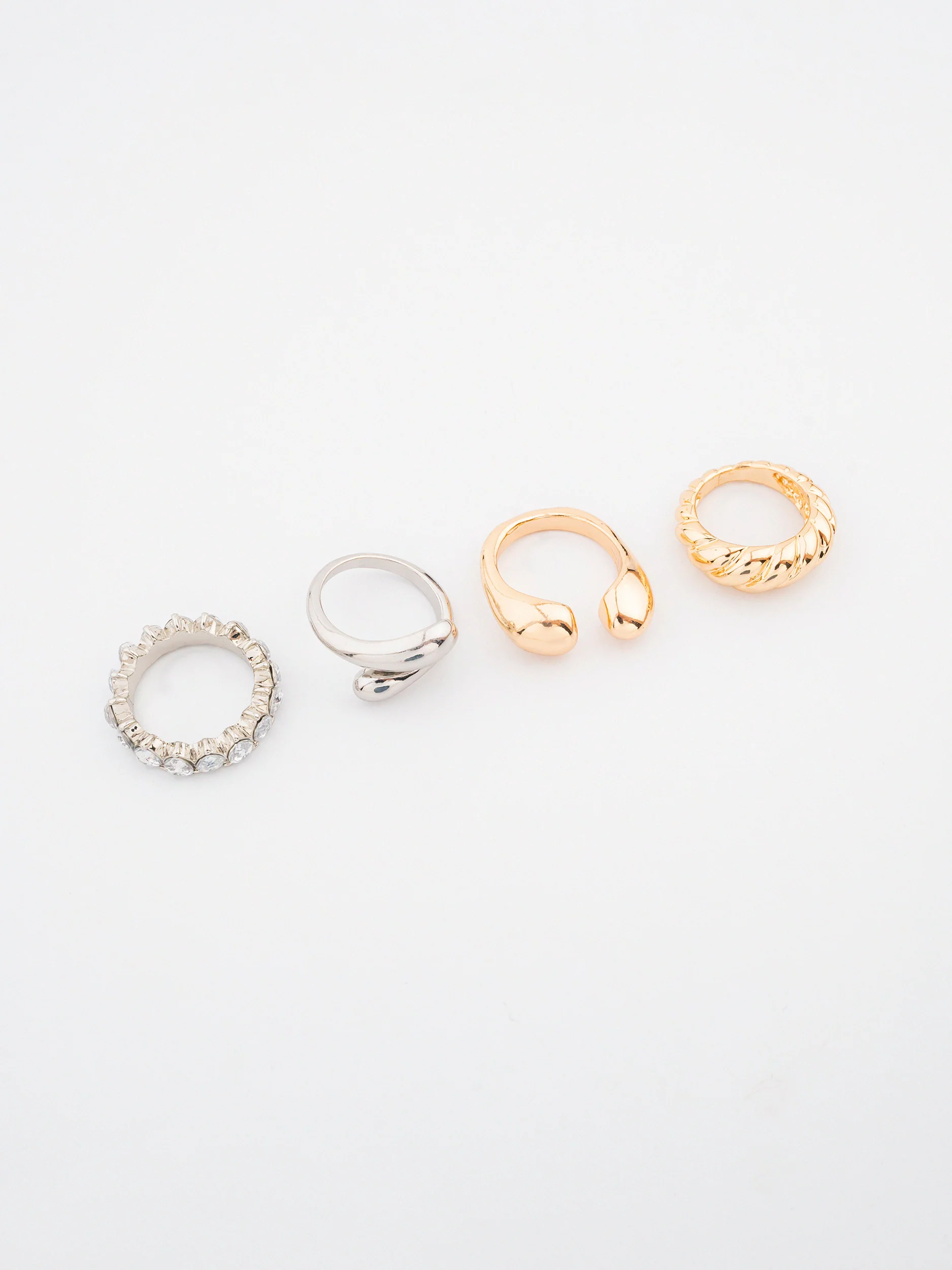 Assorted Rings - Image 4