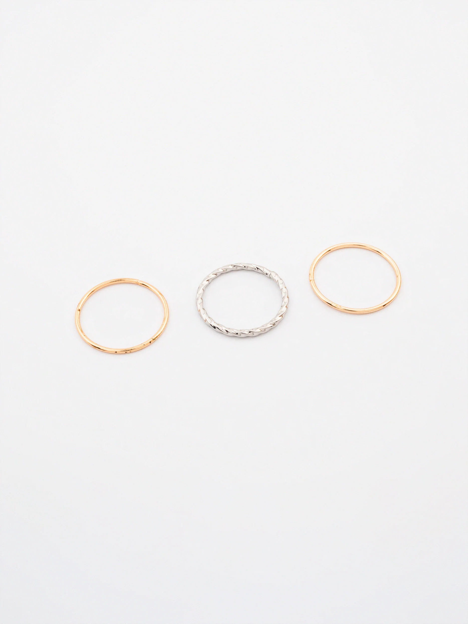 Assorted Rings - Image 4