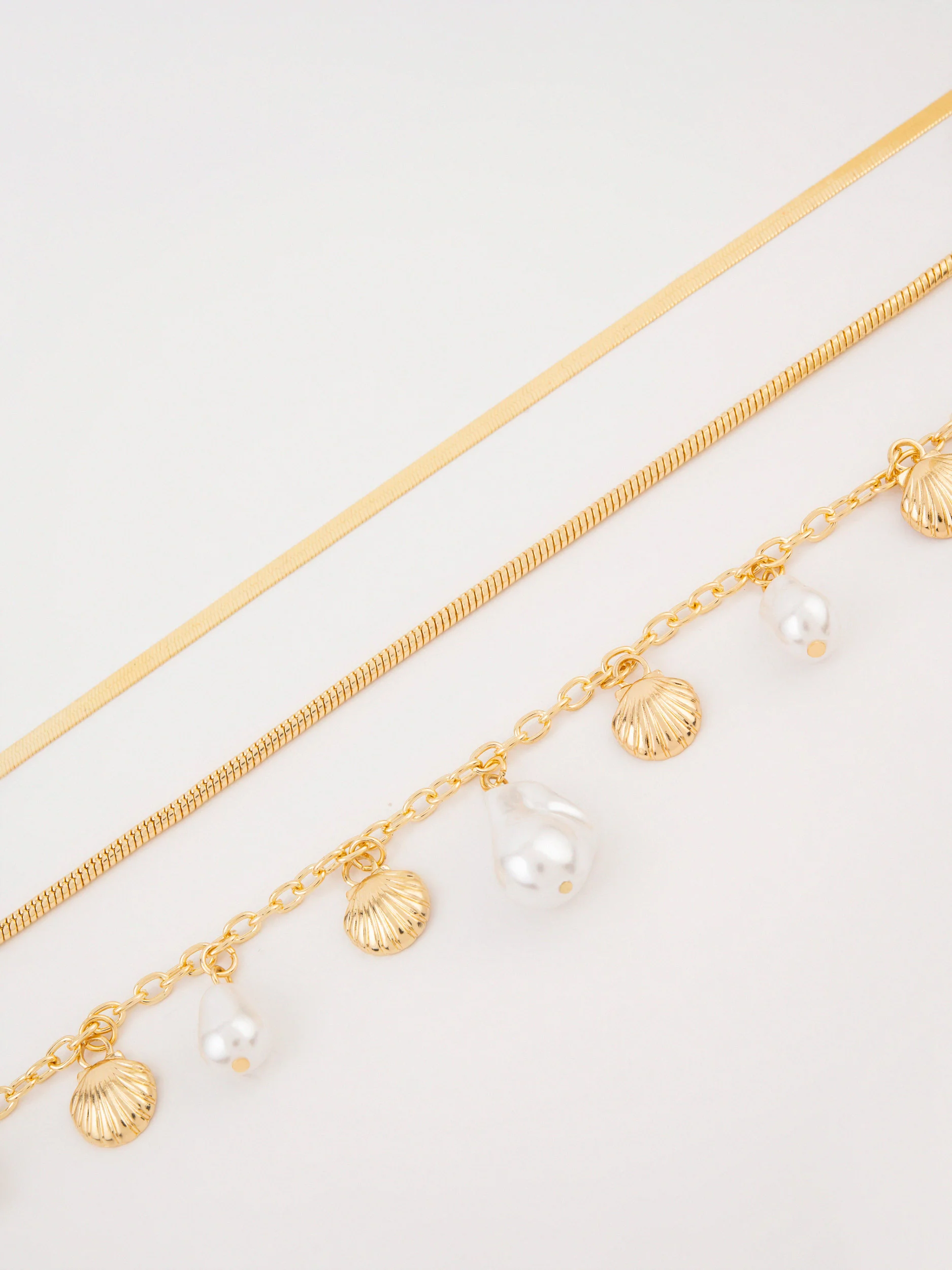 Pearl Charm Chains - Image 3