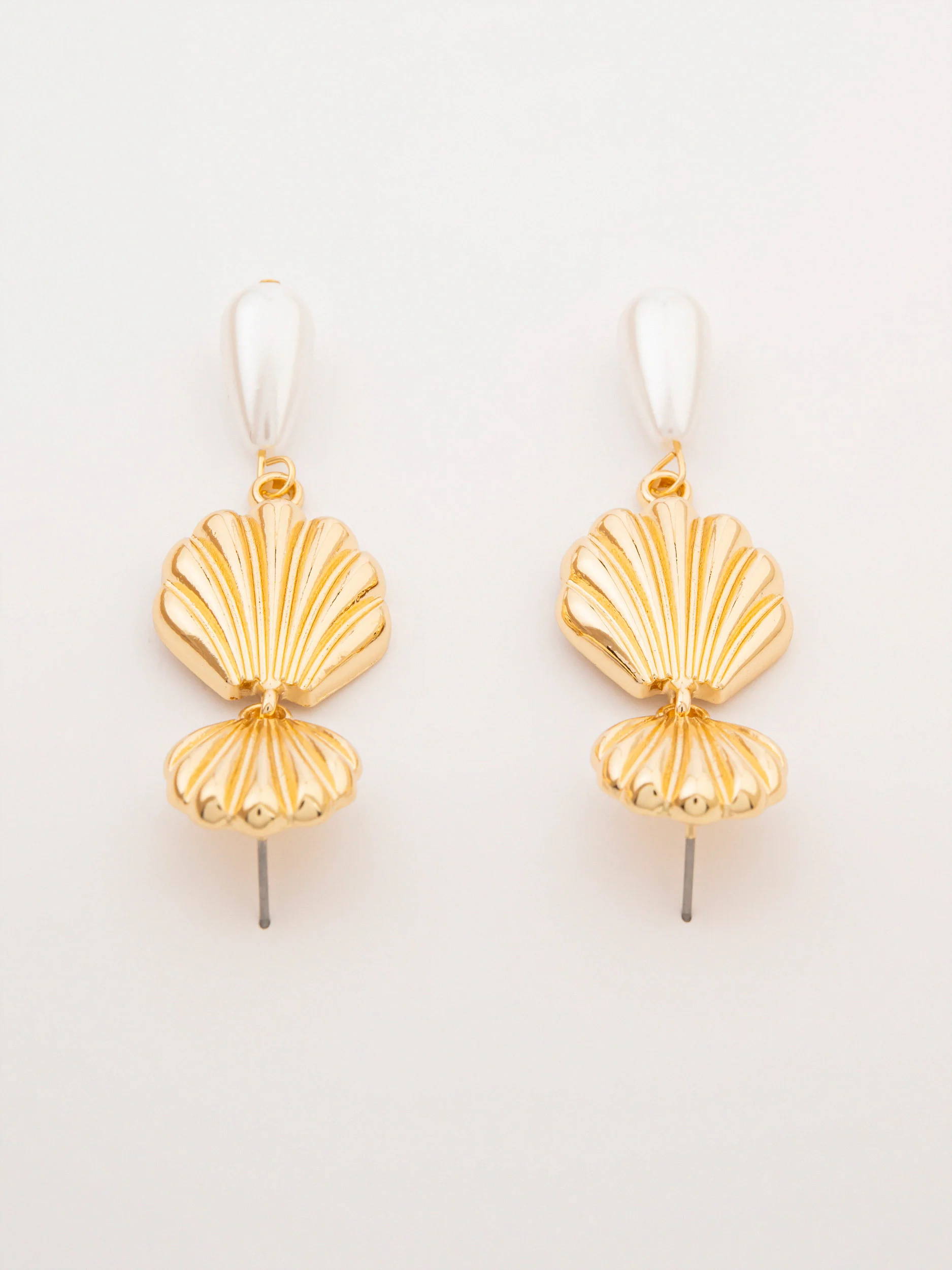 Shell Pearl Dangles - Image 2