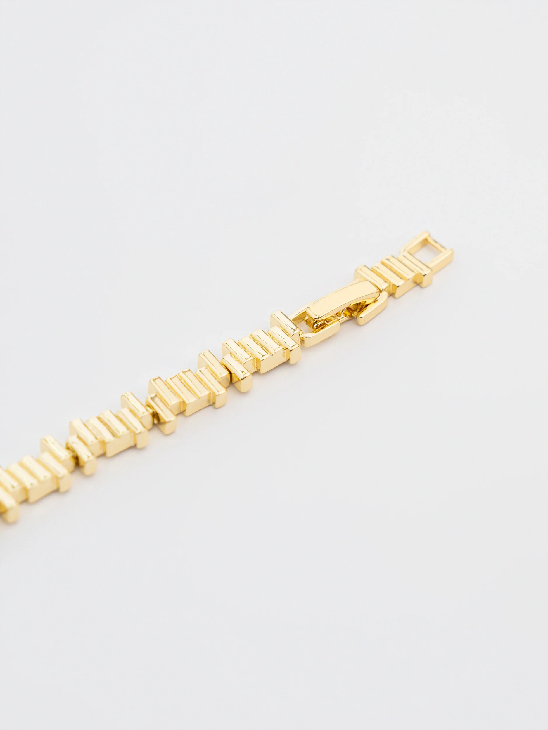 Tennis Link Bracelet - Image 4