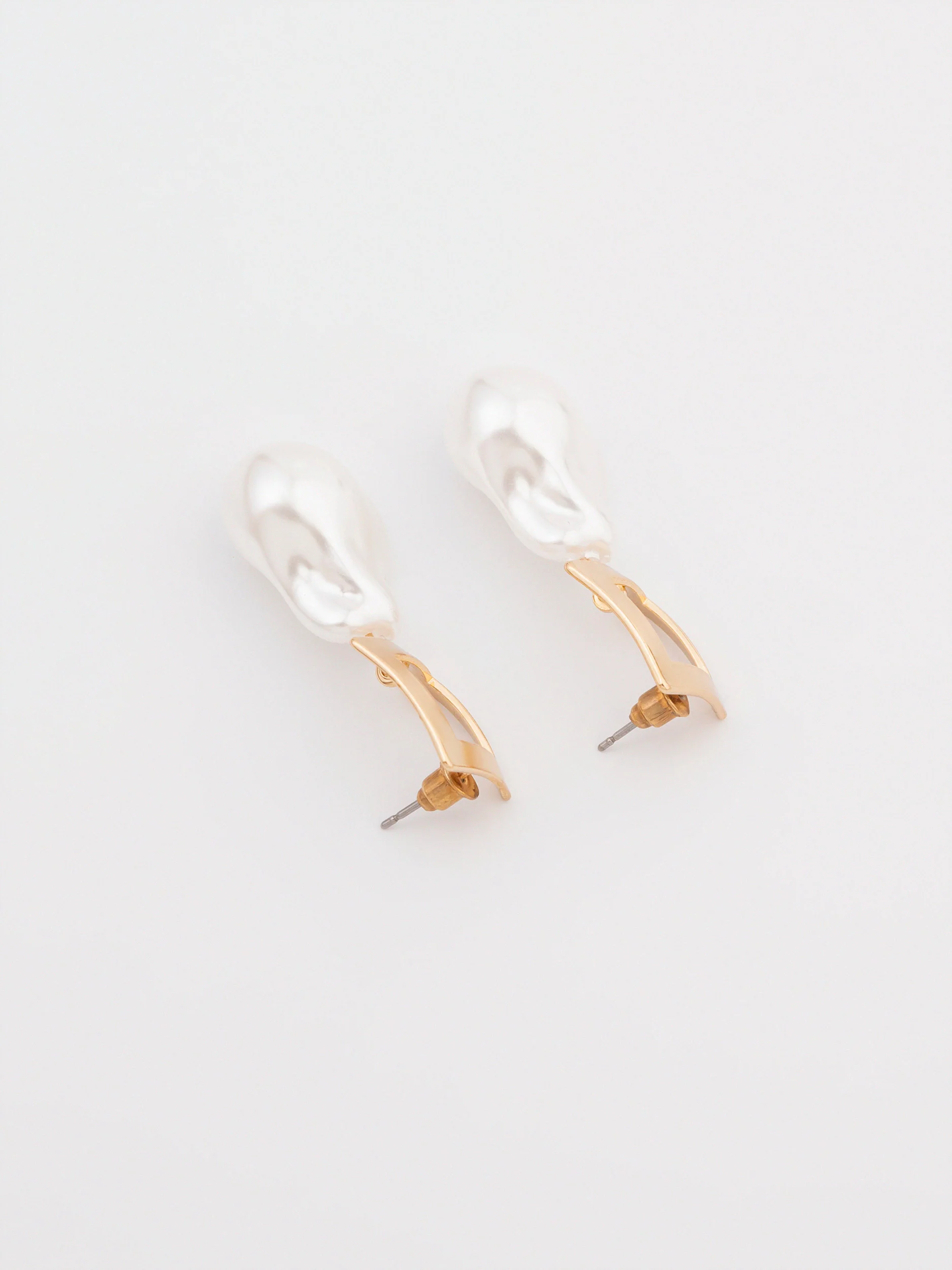 Pearl Earrings - Image 2