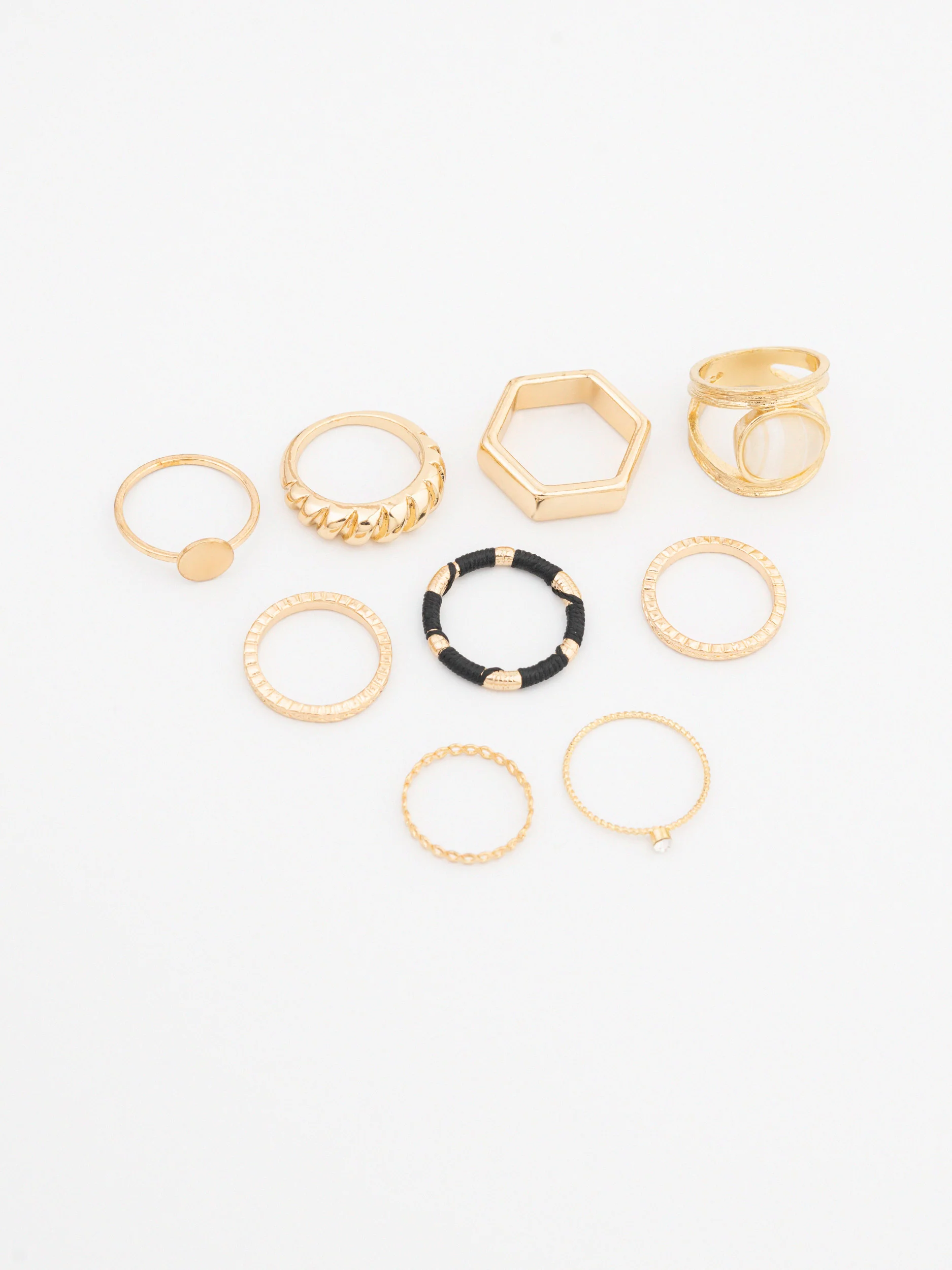 Delicated Ring Set - Image 4