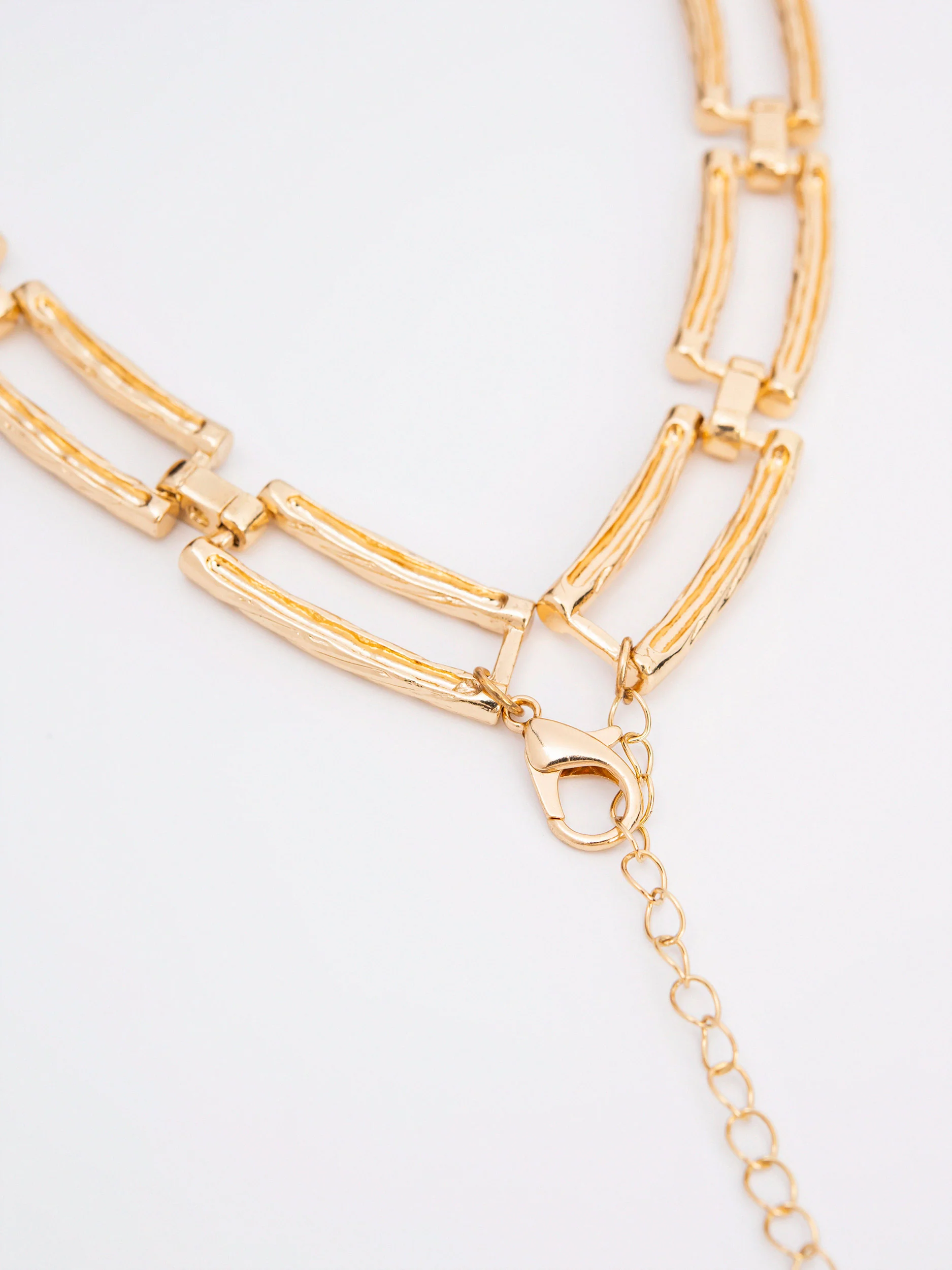 Rectangular Link Necklace - Image 3