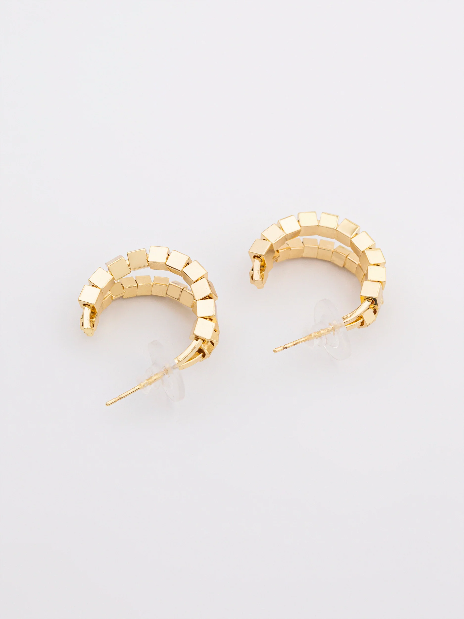 Curved Hoop Design - Image 2