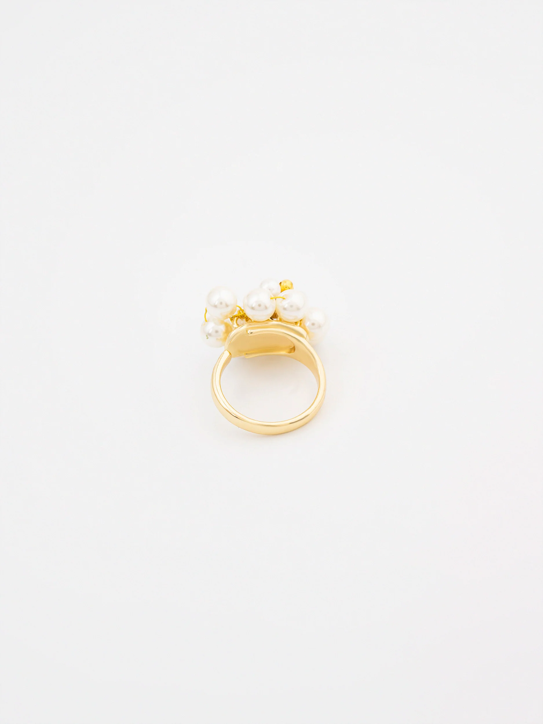 Pearl Cluster Ring - Image 2