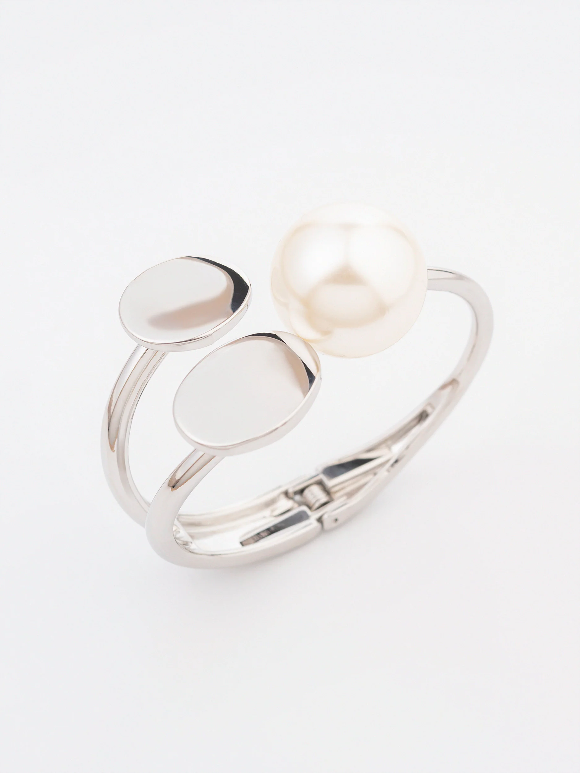Pearl Cuff Bracelet - Image 3