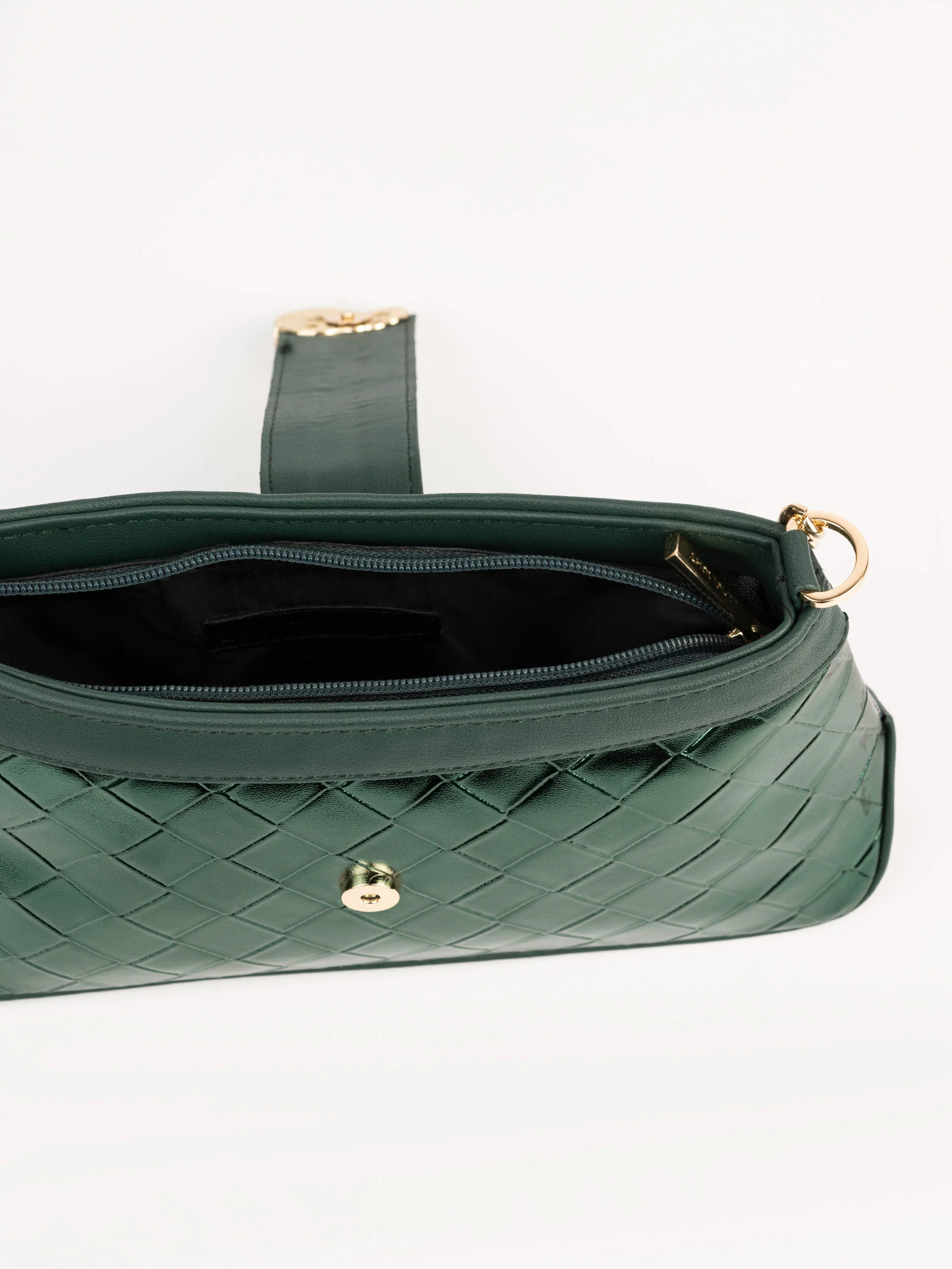 Textured Handbag - Image 4