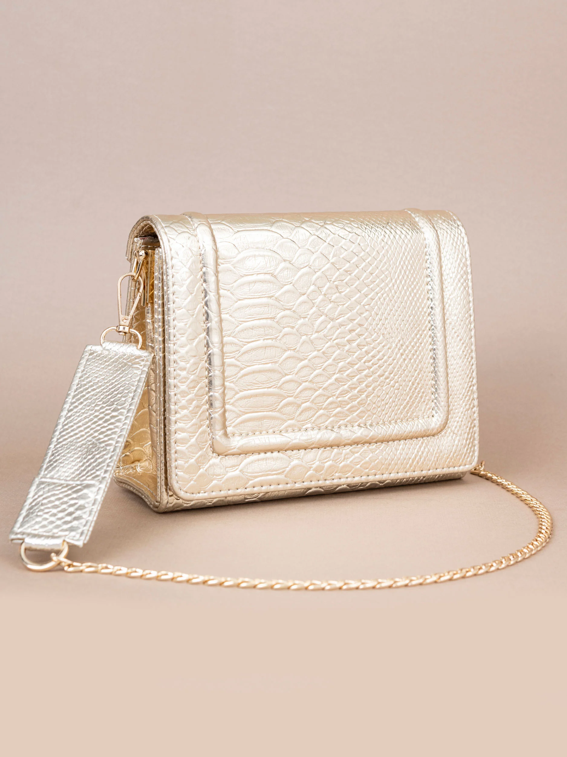 Textured Handbag - Image 2