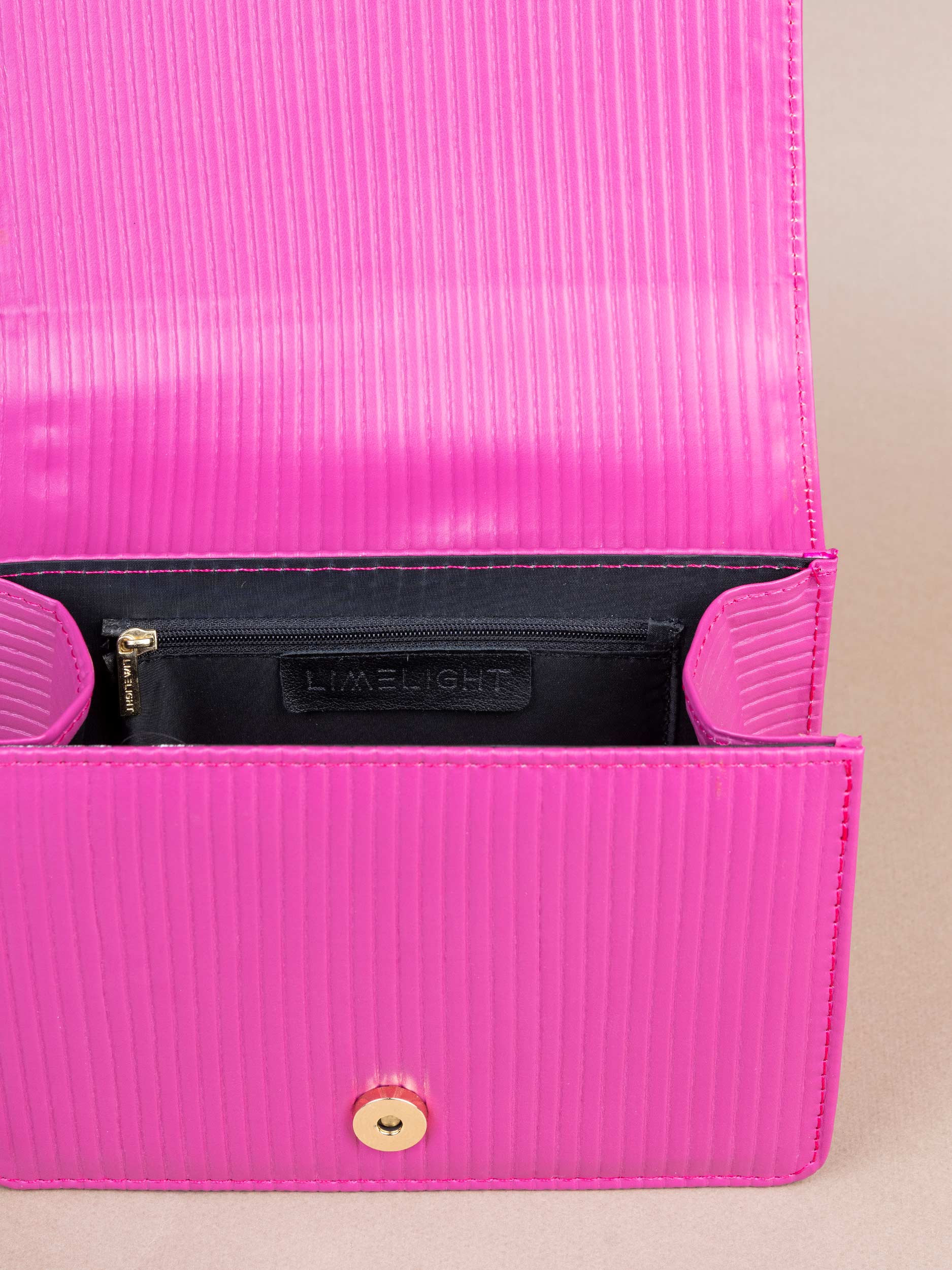 Signature Handbag - Image 3