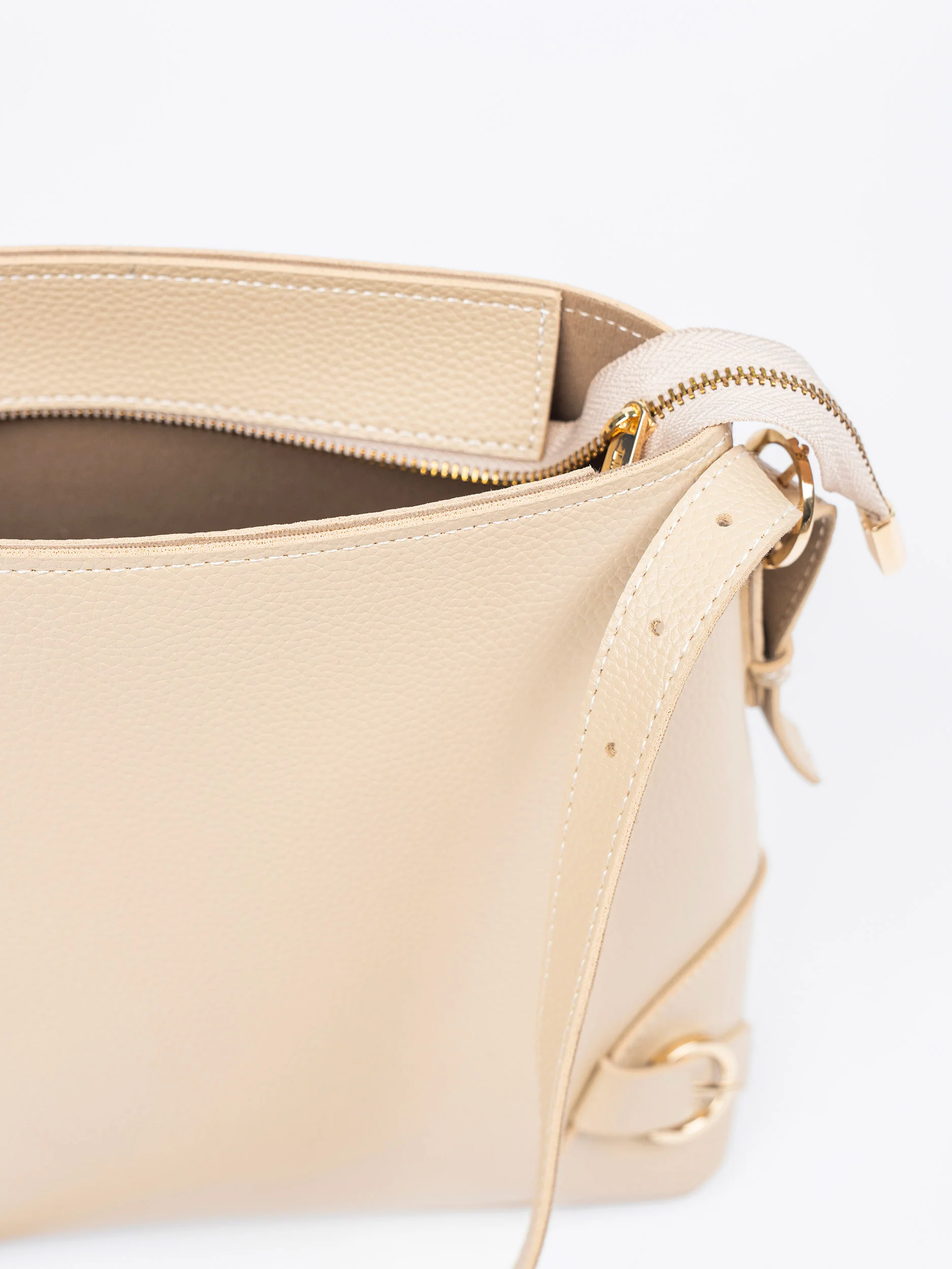 Buckle Tote Bag - Image 4