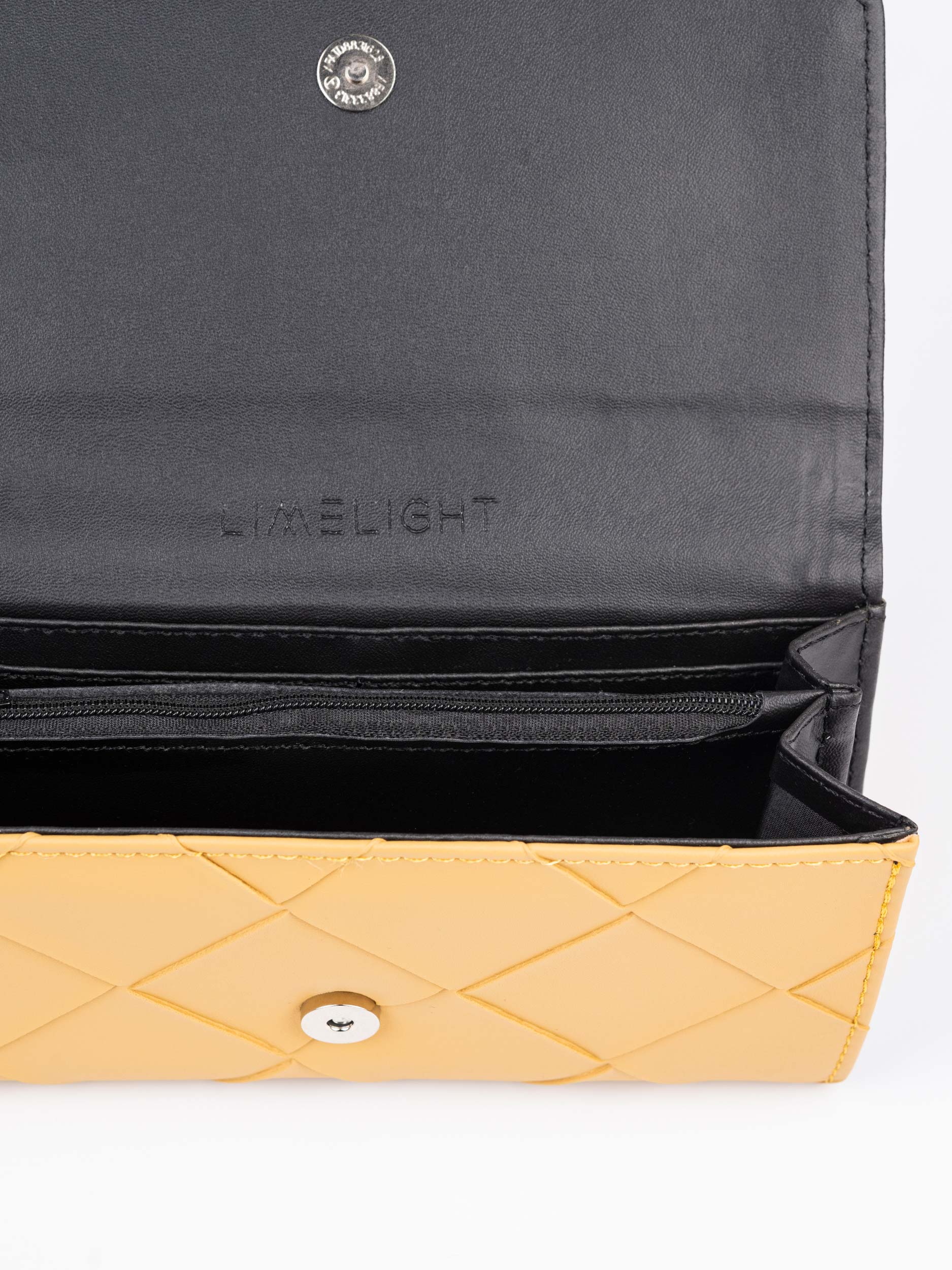 Textured Wallet - Image 4