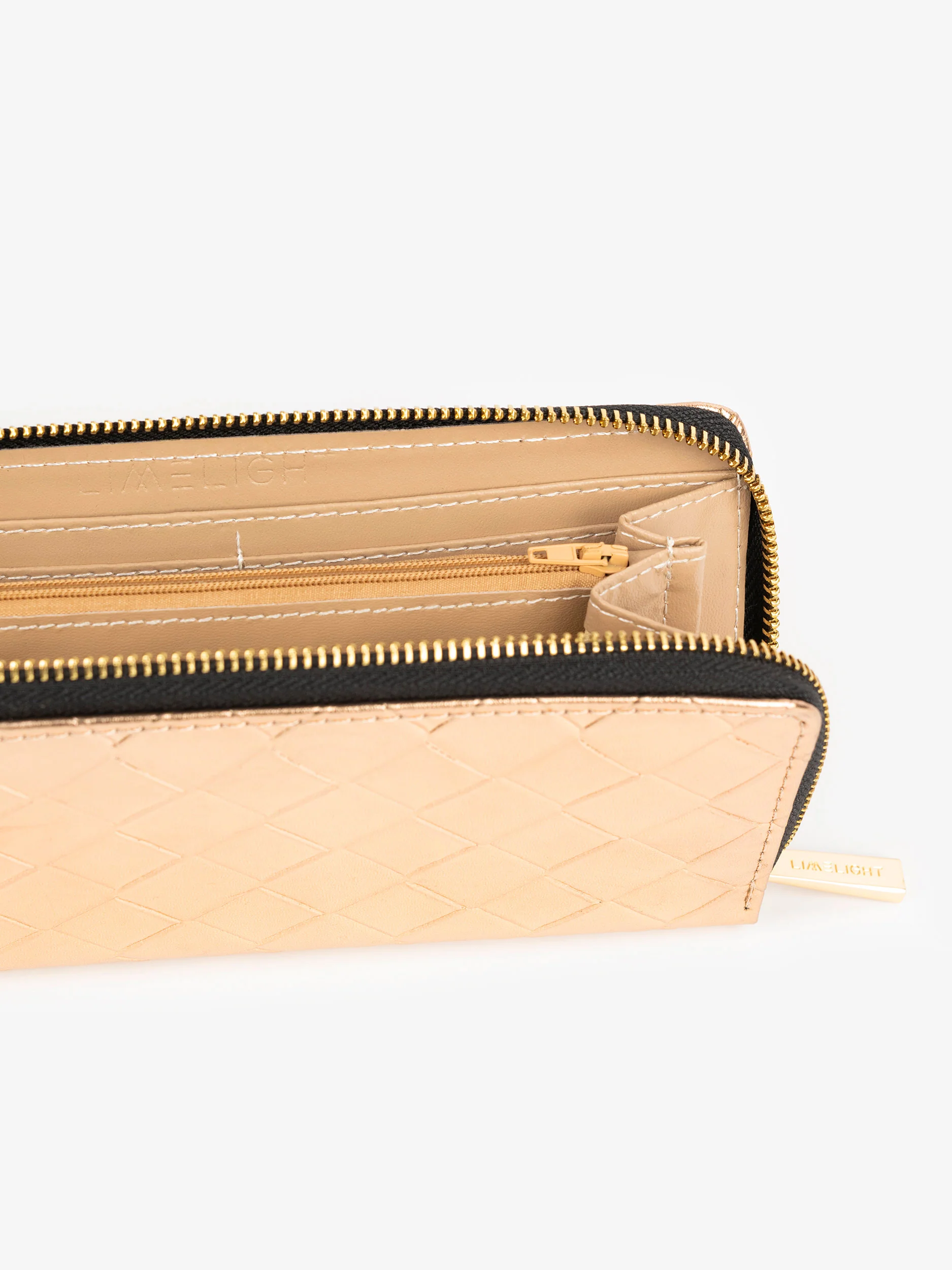 Quilted Textured Wallet - Image 4