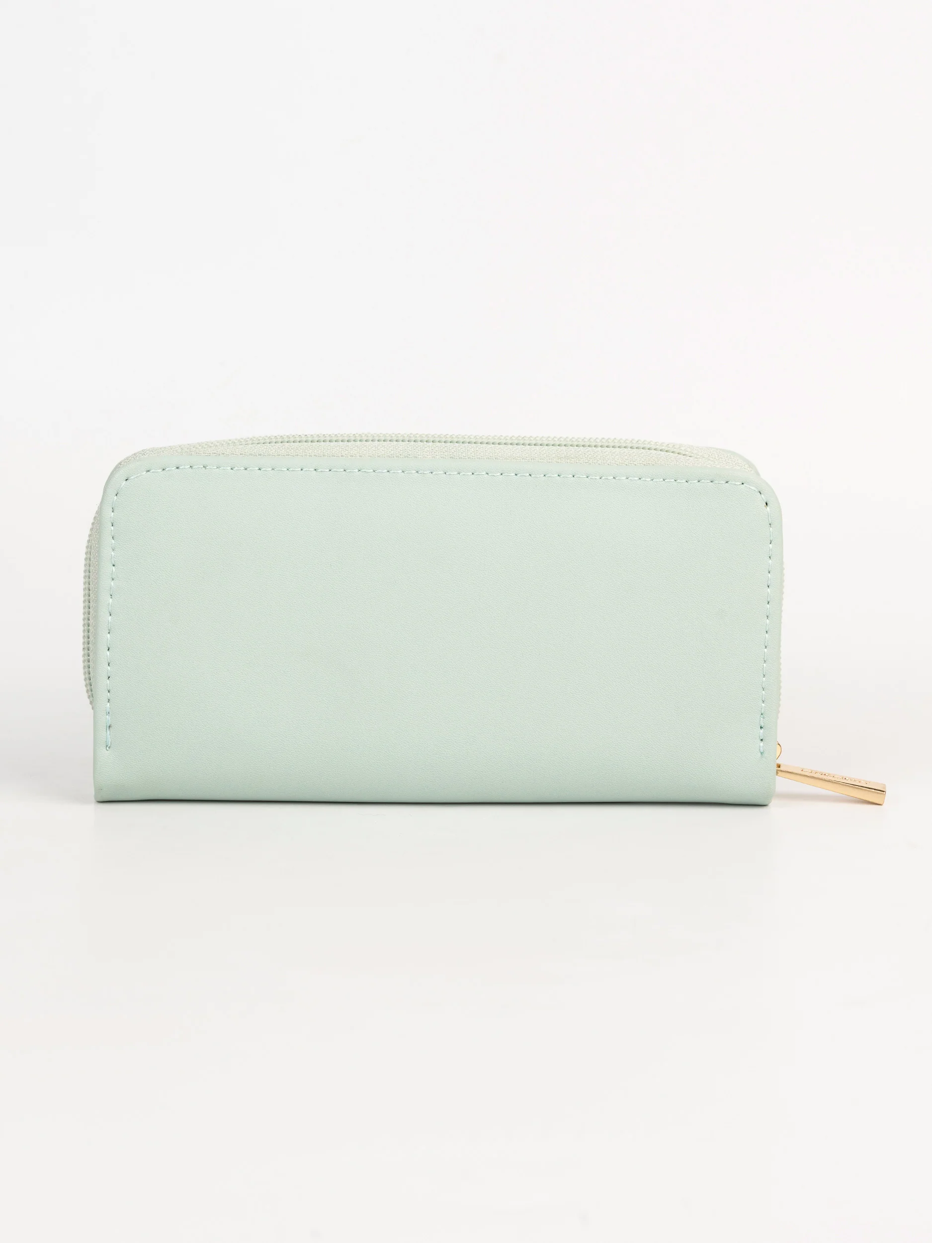 Star Cutout Wallet - Image 3