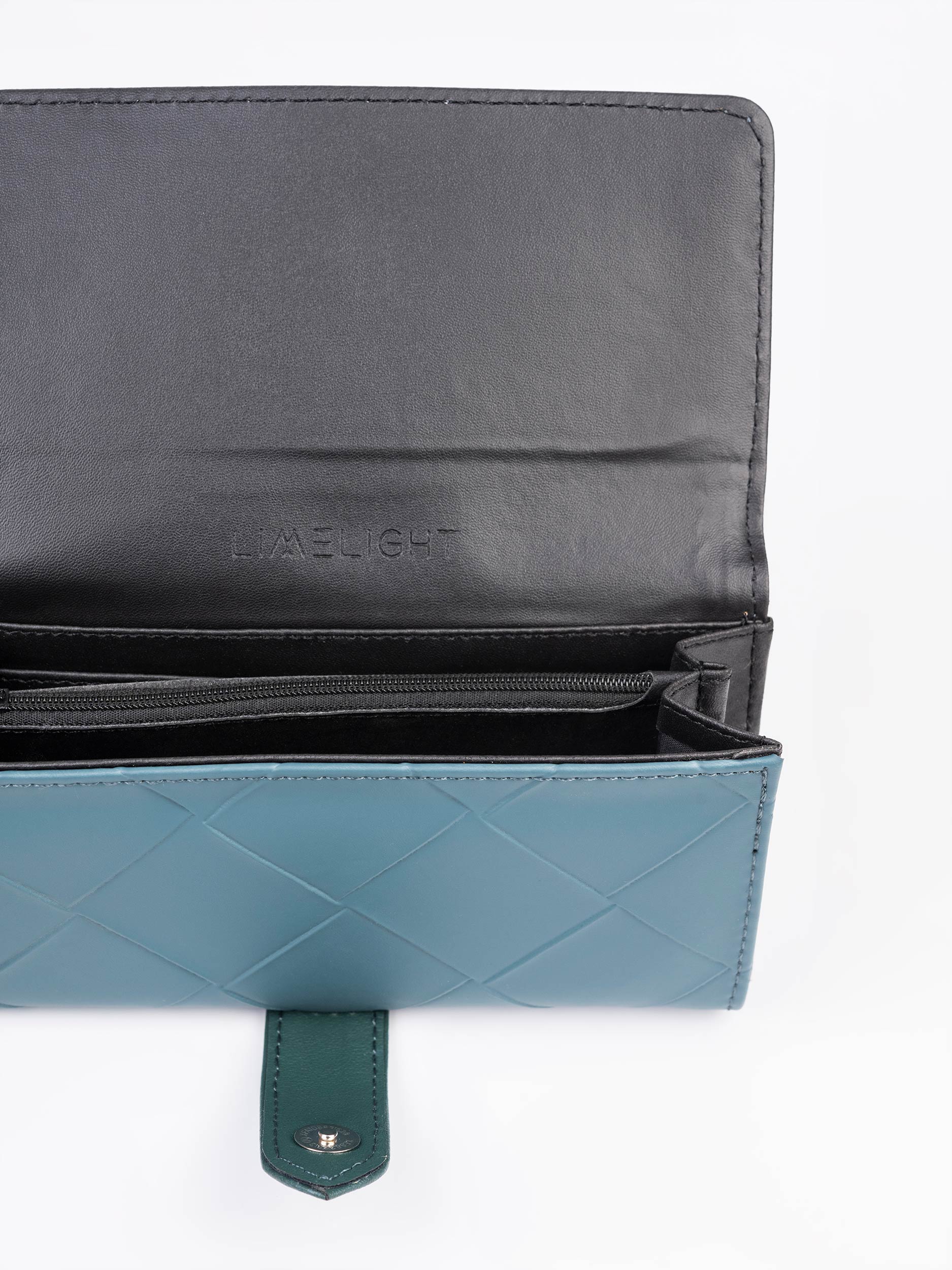Textured Wallet - Image 4