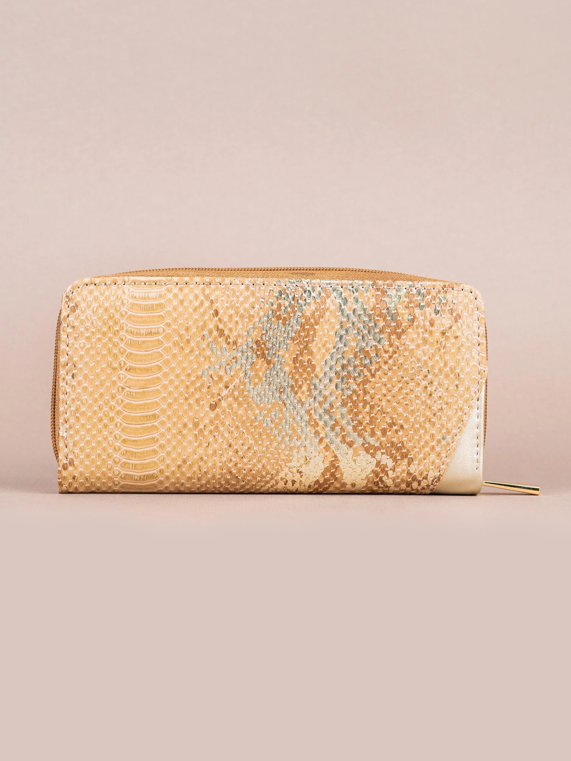 Textured Wallet - Image 5