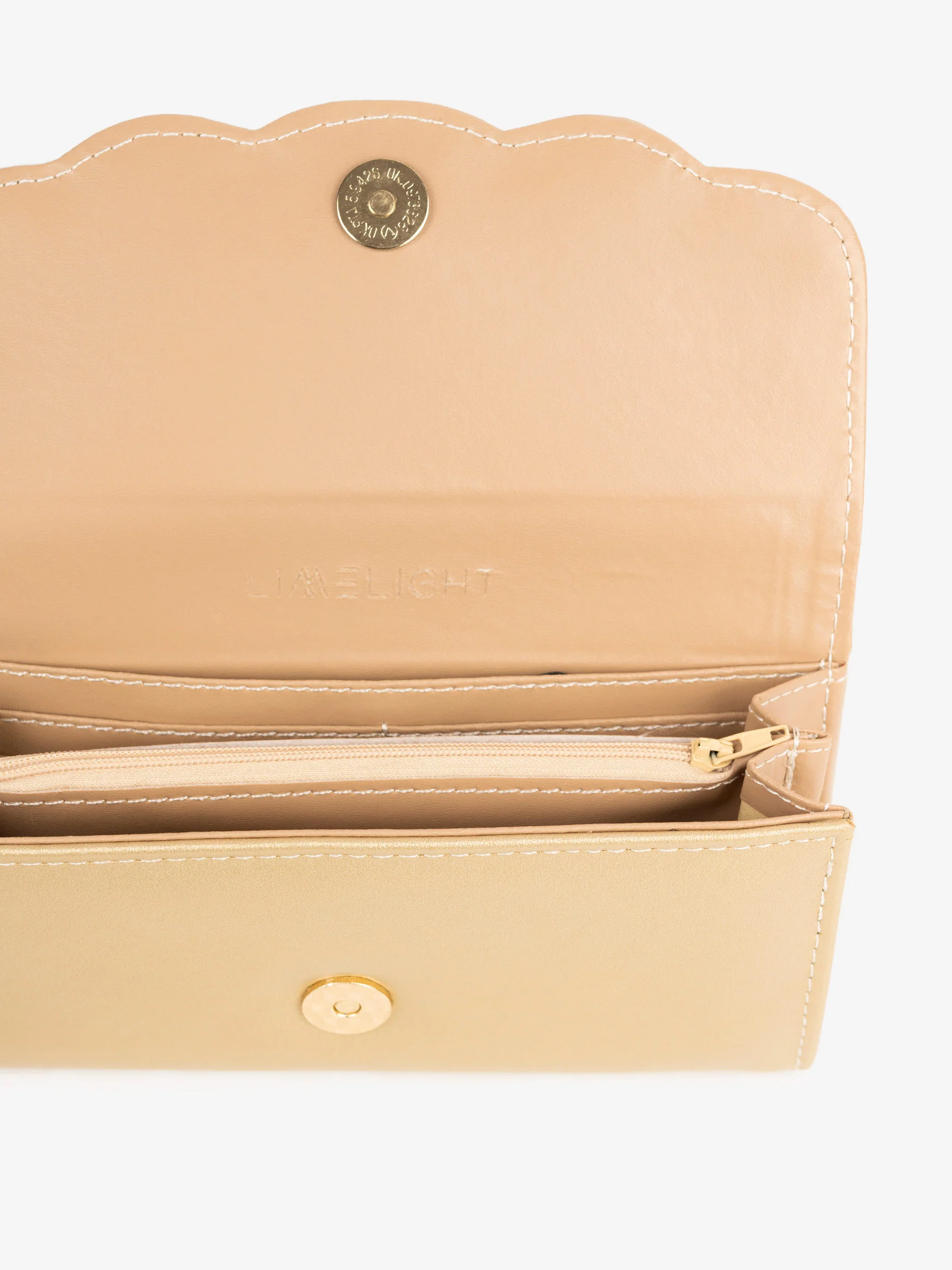 Scalloped Wallet - Image 4