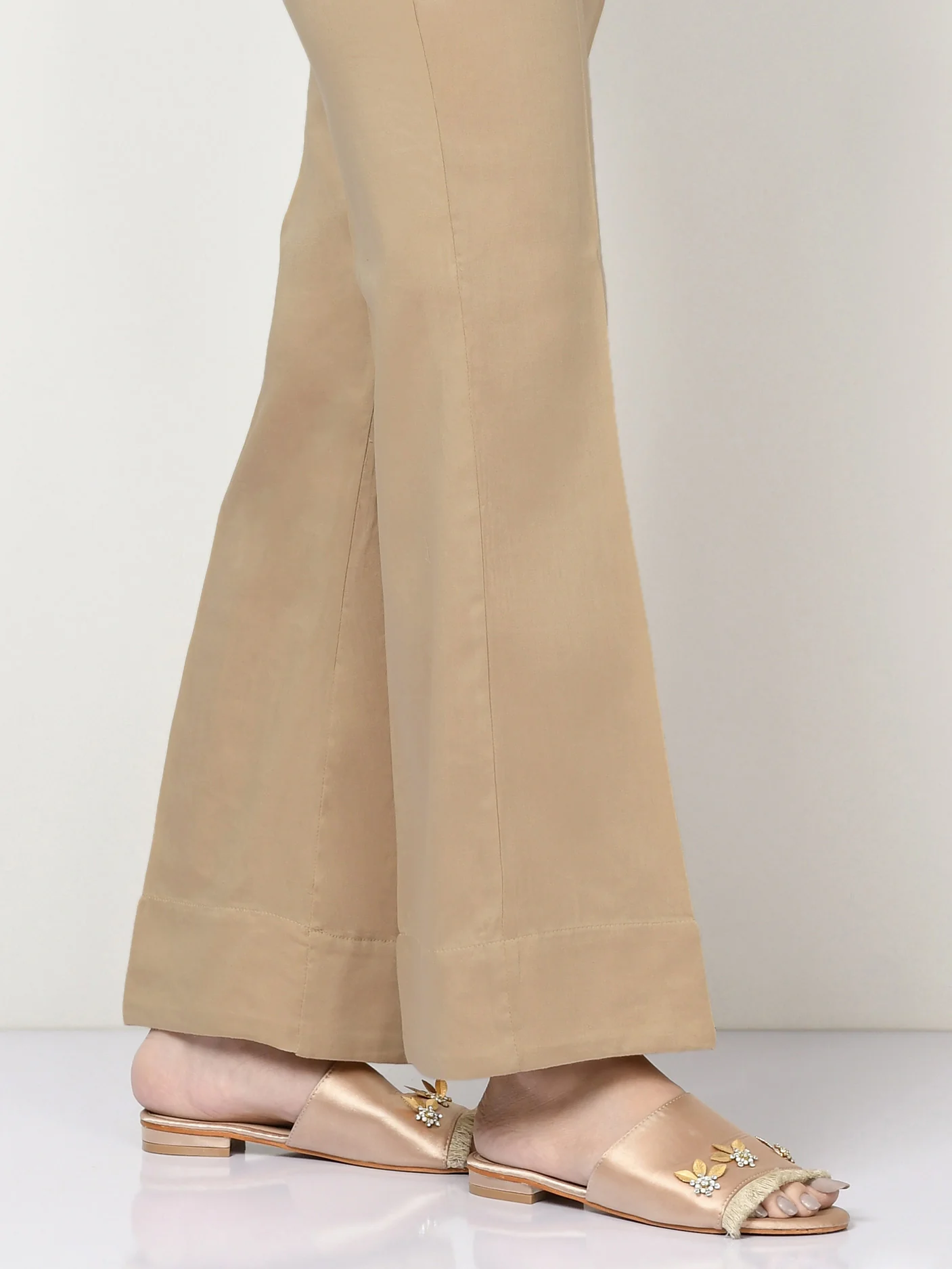 Basic Cambric Pants - Light Brown - Image 2