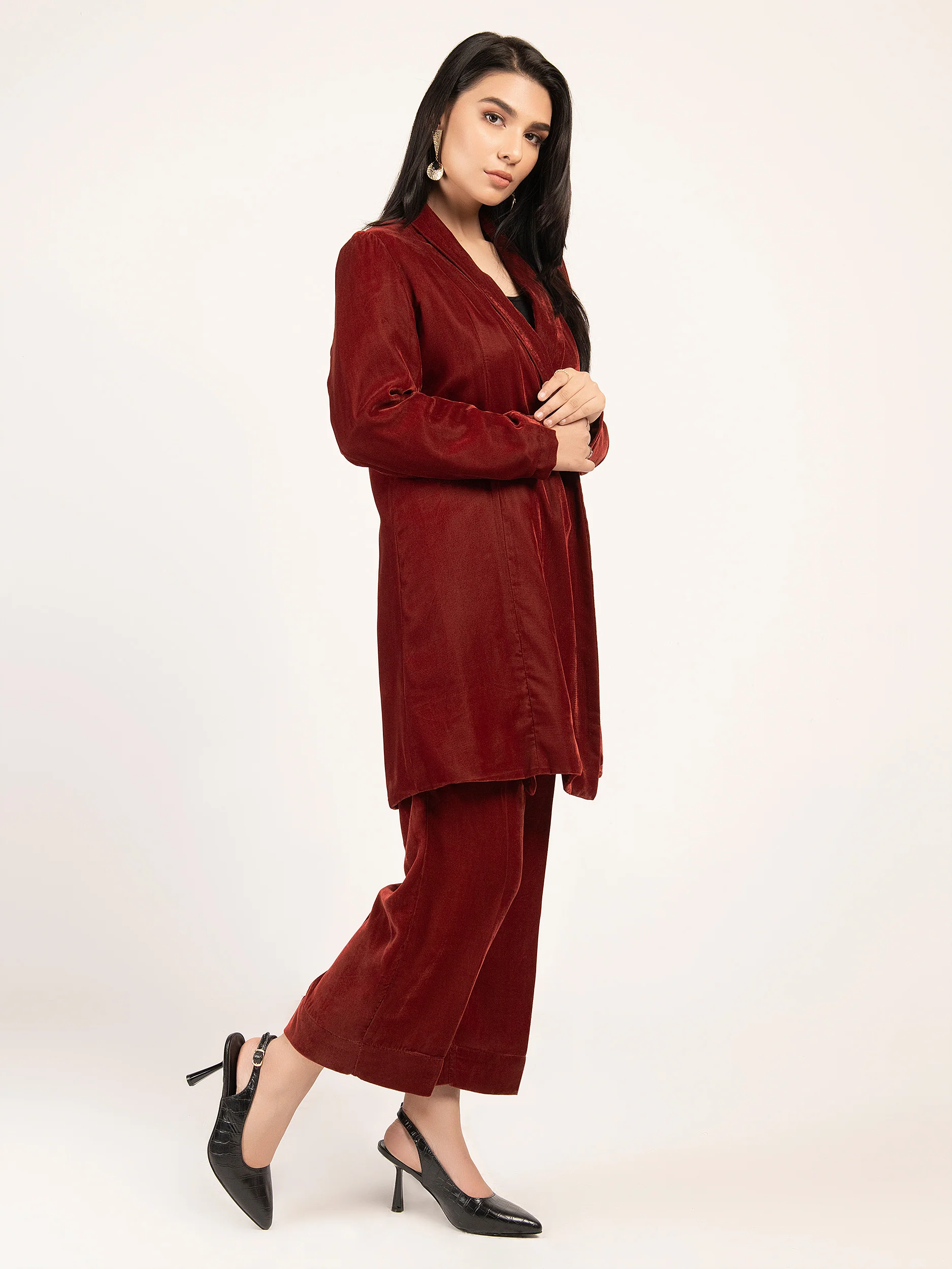 Stylized Velvet Suit - Image 2