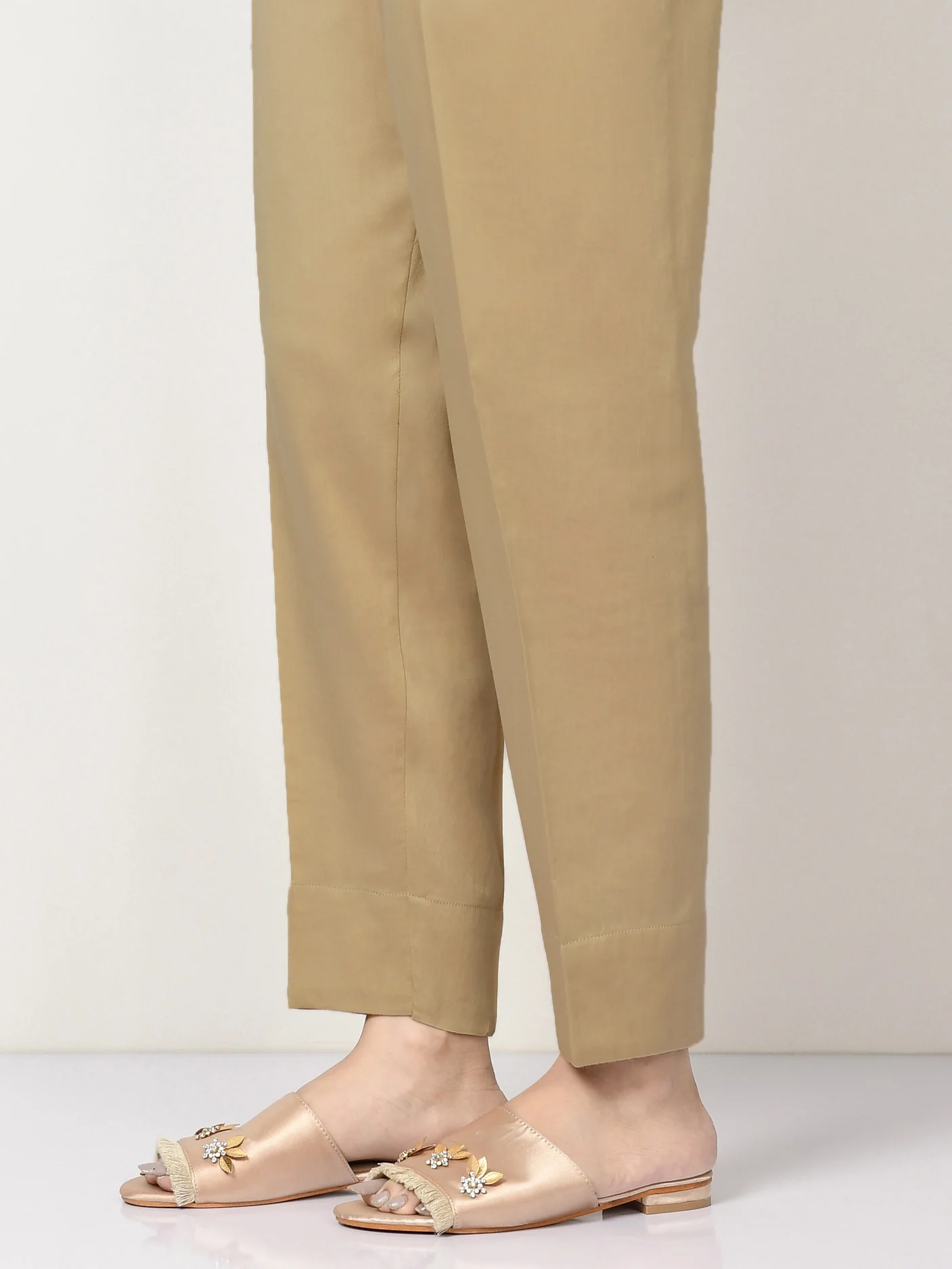 Cambric Trouser - Dark Beige - Image 3