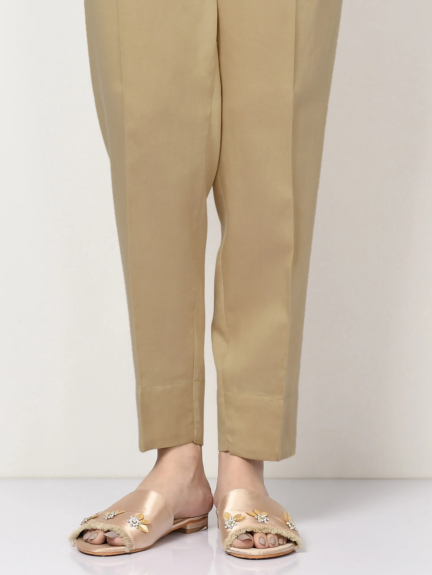 Cambric Trouser - Dark Beige - Image 4