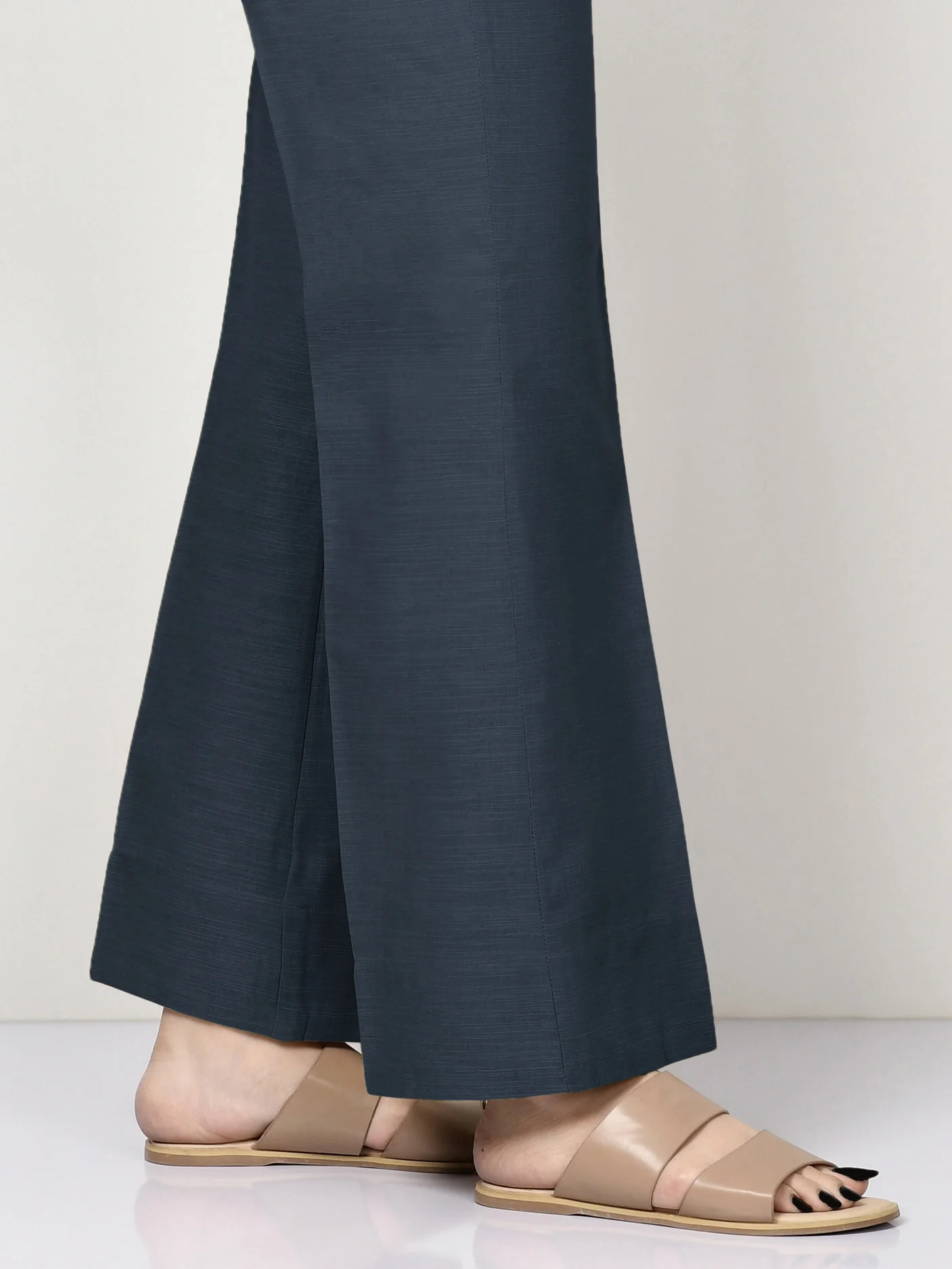 Plain Khaddar Trouser - Image 3